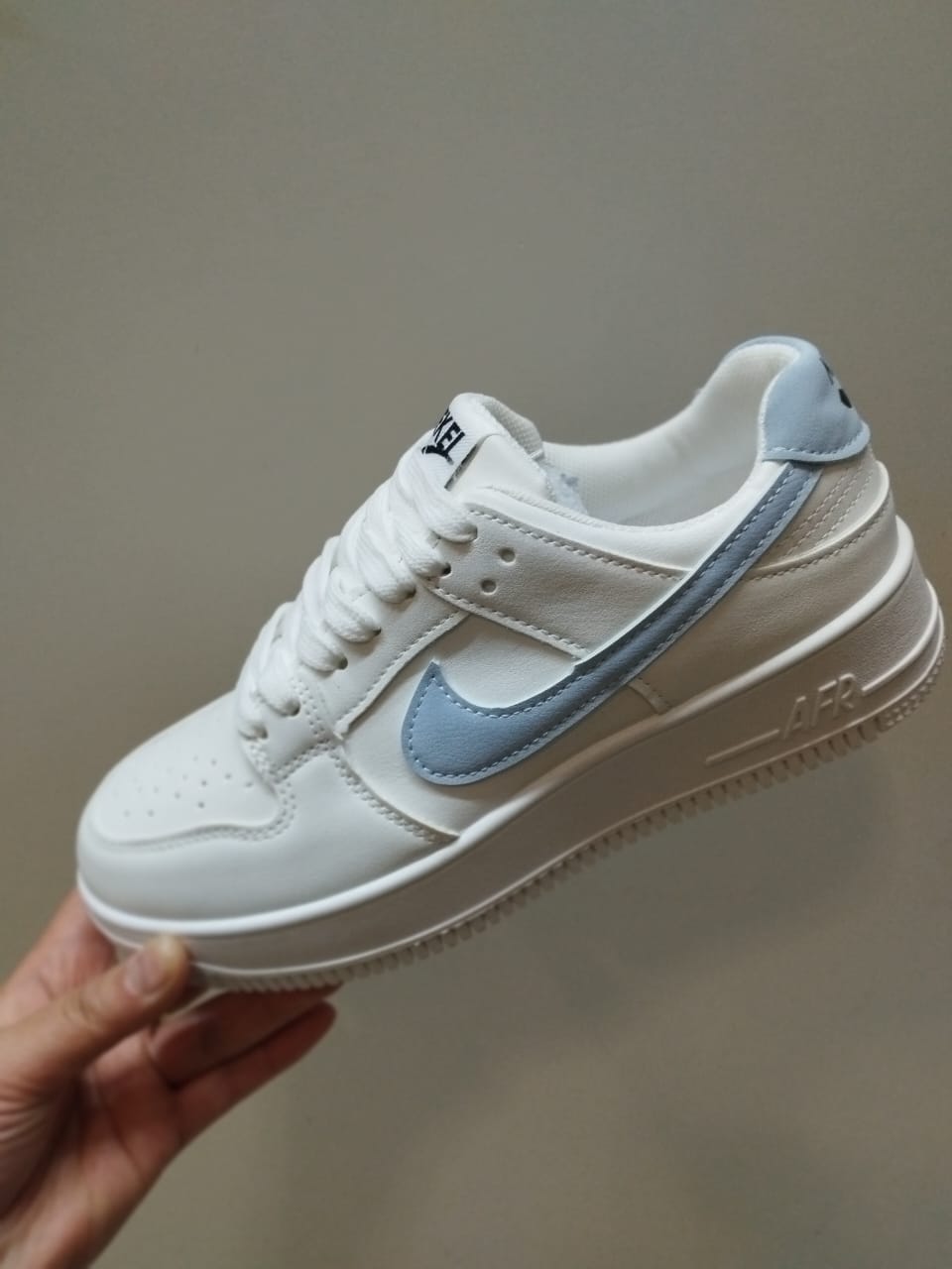 Женские весенние кроссовки AIR SO-222-214 (8 пар в коробе, размер 36-41)