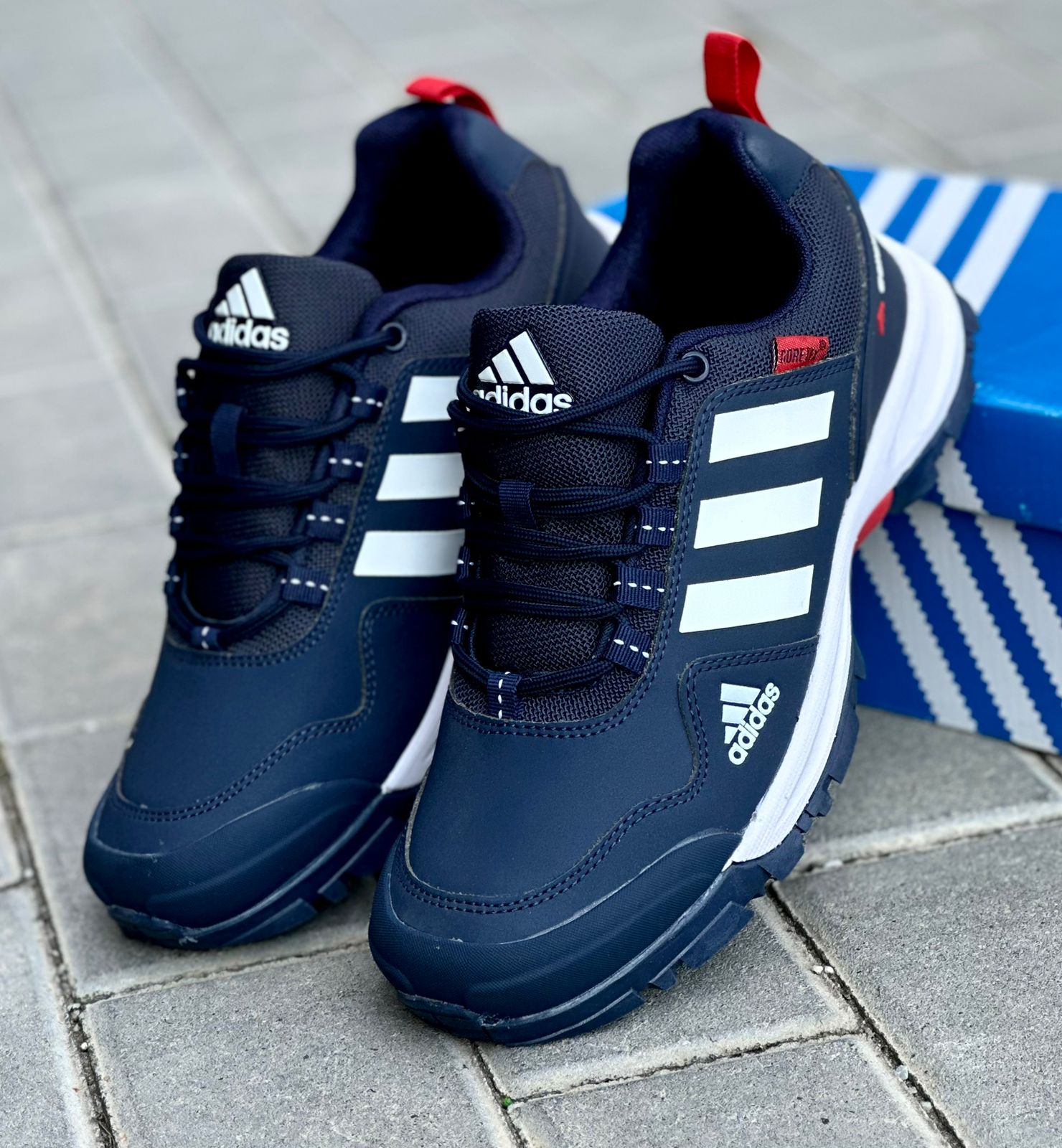 Мужские кроссовки  AIR SO-251-219 (8 пар в коробе, 41-46 размер)