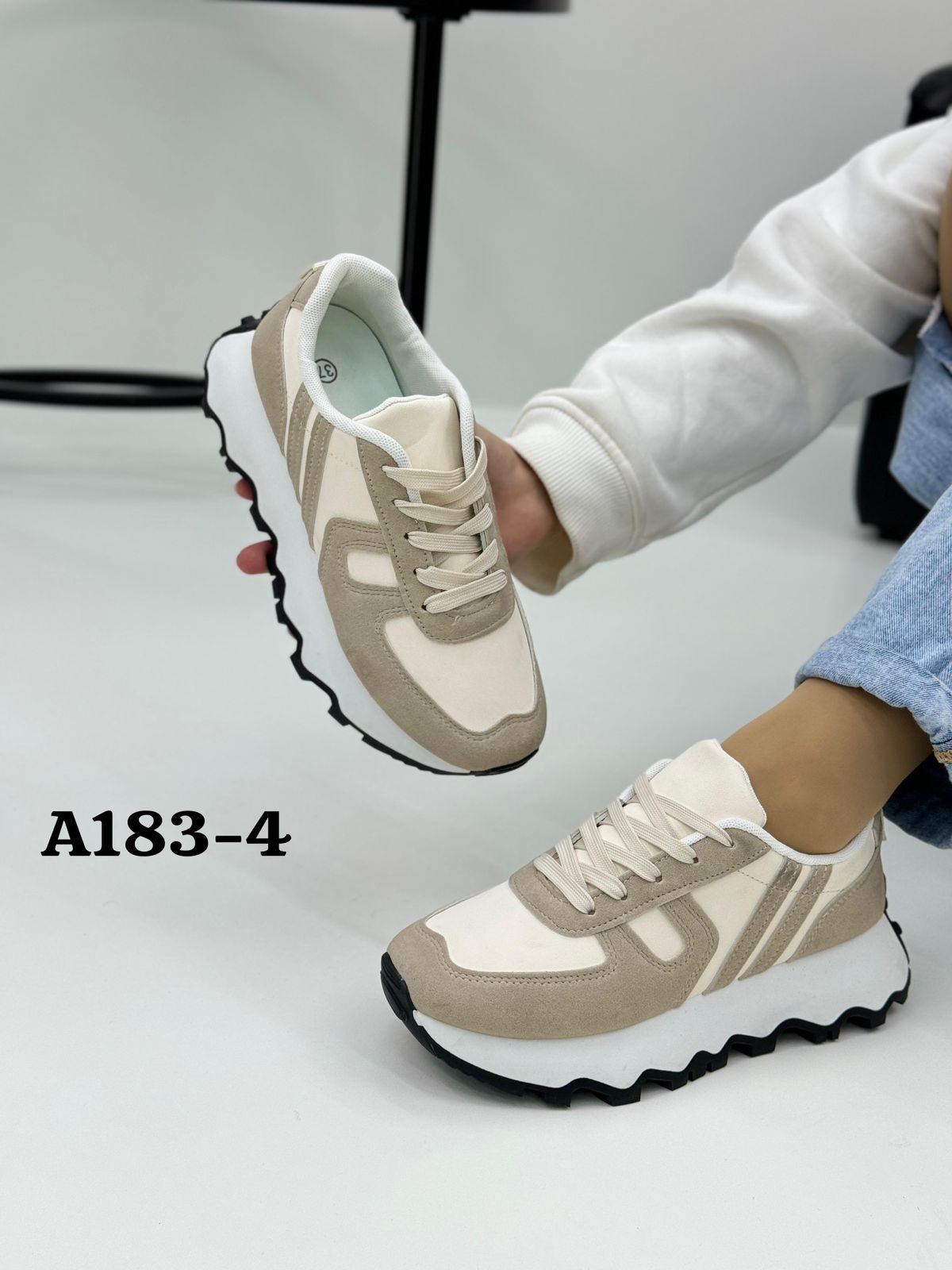 Женские весенние кроссовки FASHION SO-238-38 (8 пар в коробе, размер 36-41)