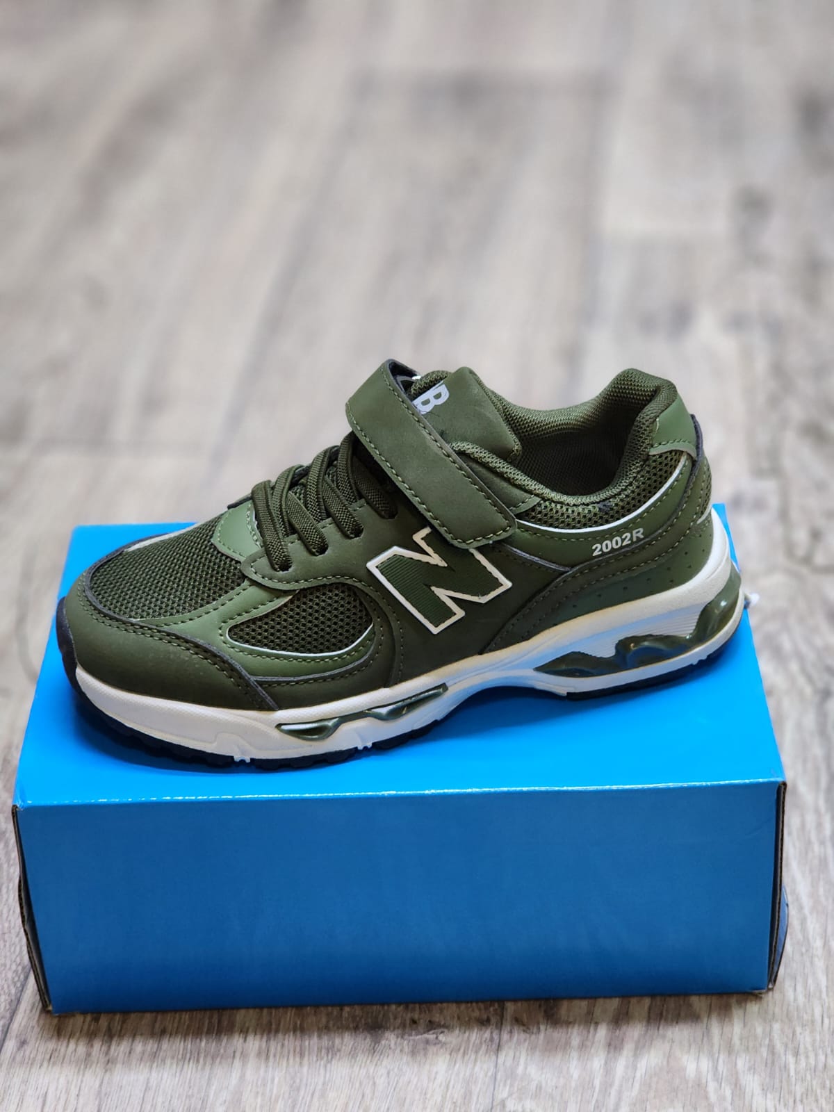 Детские кроссовки  FASHION SO-252-4 (8 пар в коробе, 32-37 размер) Детские кроссовки  FASHION SO-252-4 (8 пар в коробе, 32-37 размер)