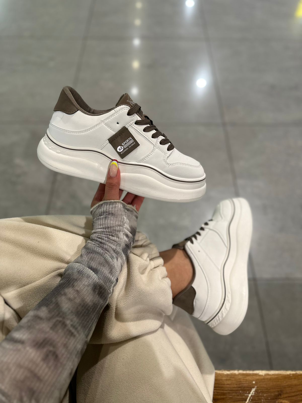 Женские весенние кроссовки FASHION SO-225-77 (8 пар в коробе, размер 36-41)