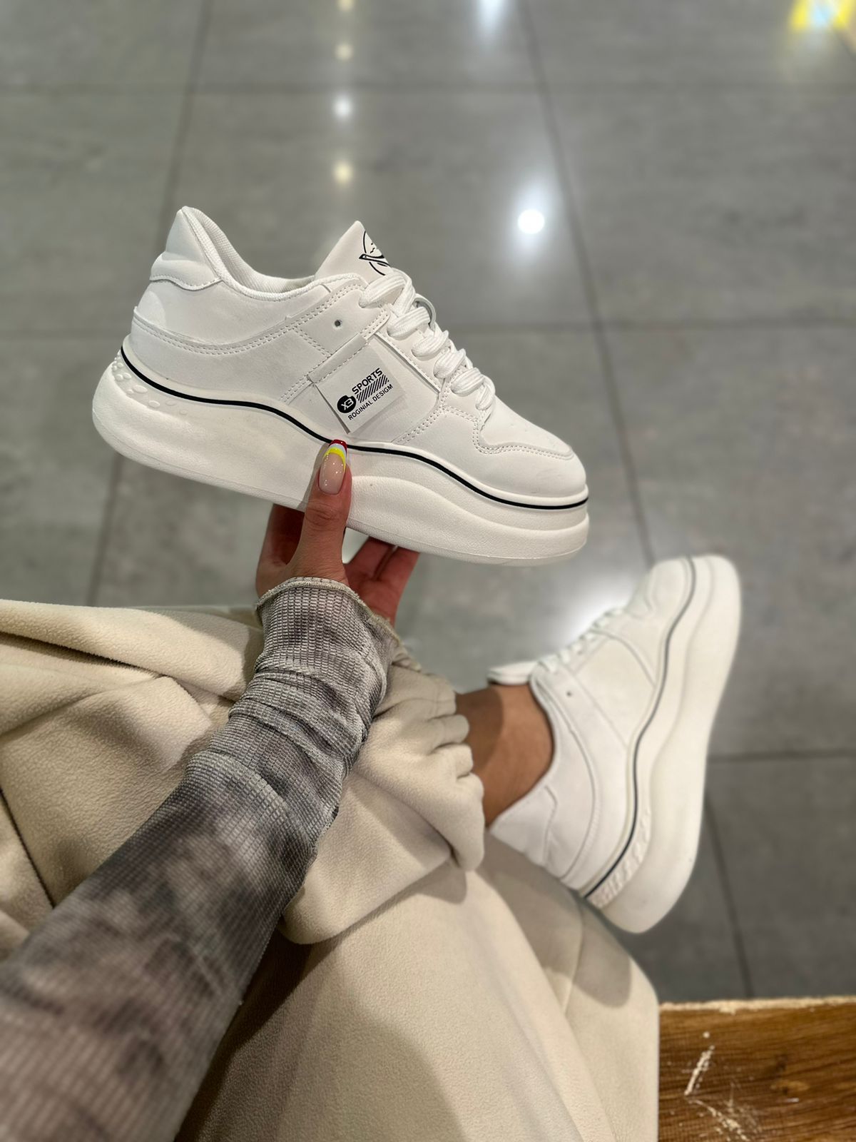 Женские весенние кроссовки FASHION SO-225-92 (8 пар в коробе, размер 36-41)