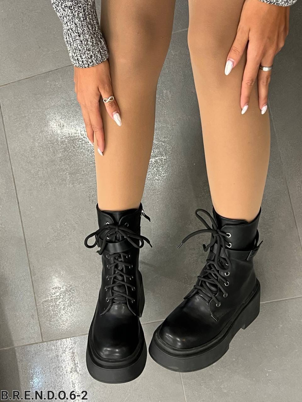 Женские весенние ботинки FASHION SO-222-118 (8 пар в коробе, размер 36-41)