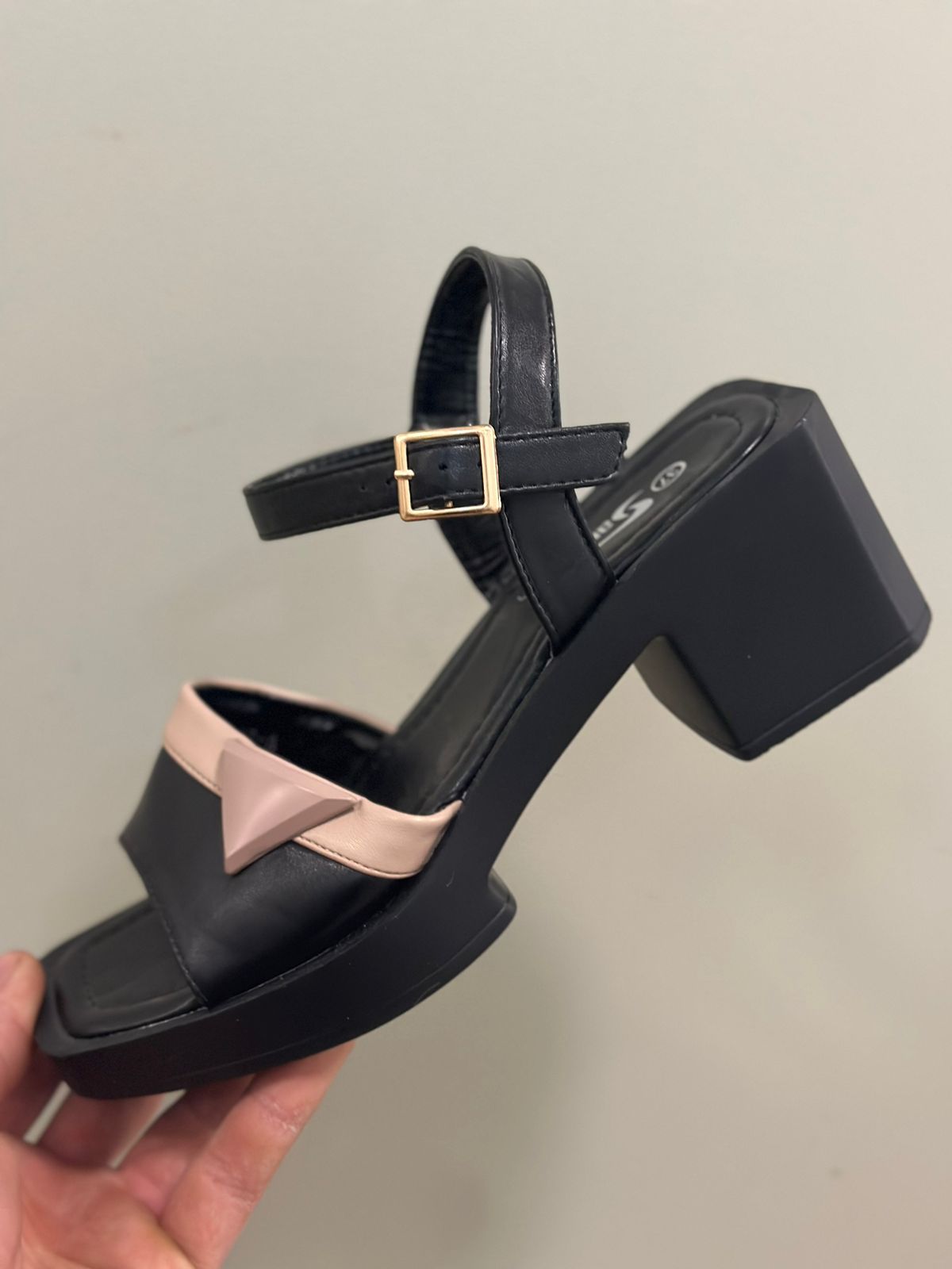 Женские летние босоножки FASHION SO-240-305 (8 пар в коробе, размер 36-41)