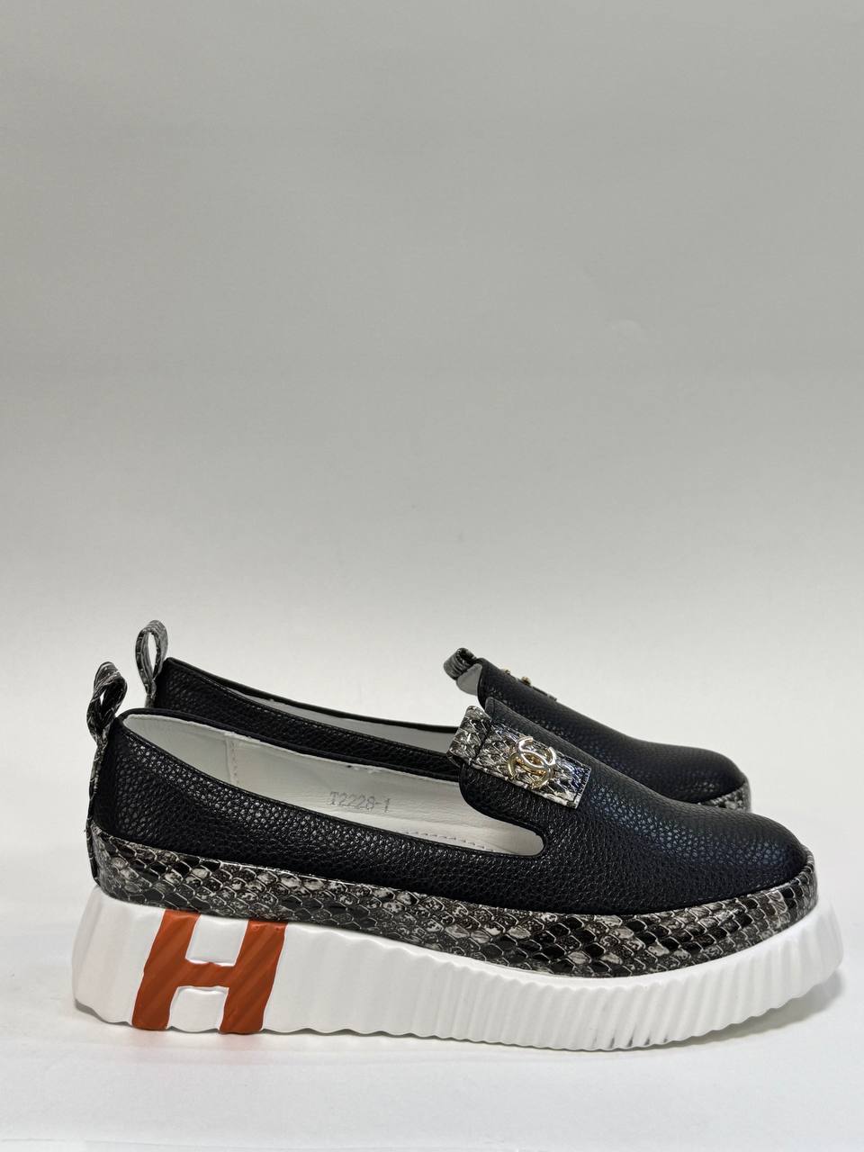 Детские туфли  FASHION SO-258-62 (6 пар в коробе, 31-36 размер)