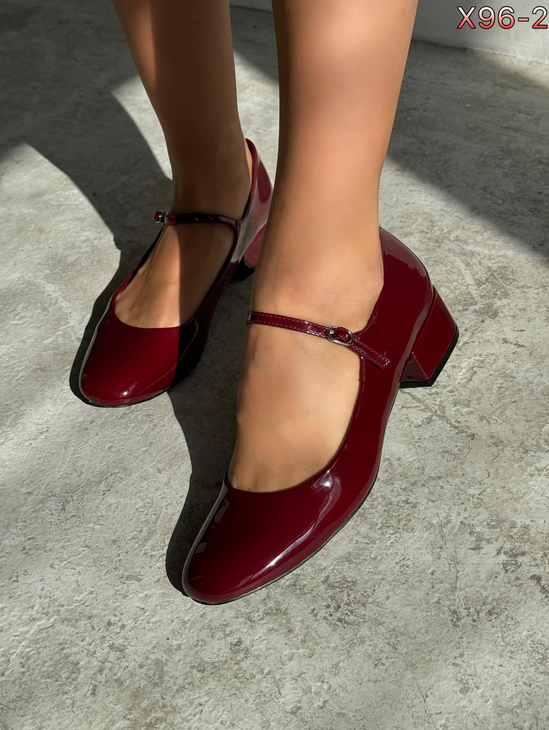 Мужские туфли  ARAZ SO-262-156 (6 пар в коробе, 36-40 размер)