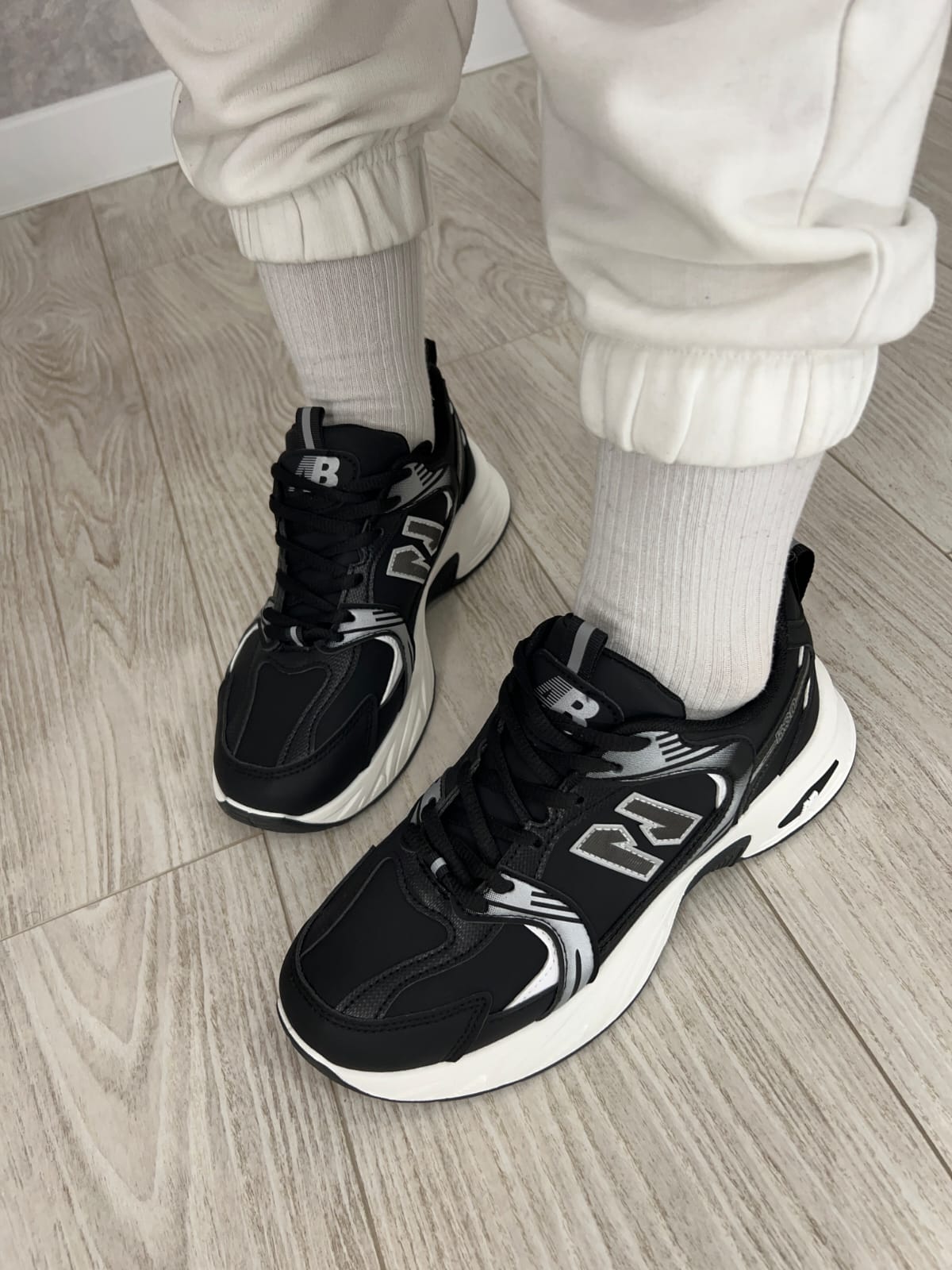 Женские весенние кроссовки FASHION SO-219-93 (8 пар в коробе, размер 36-41)