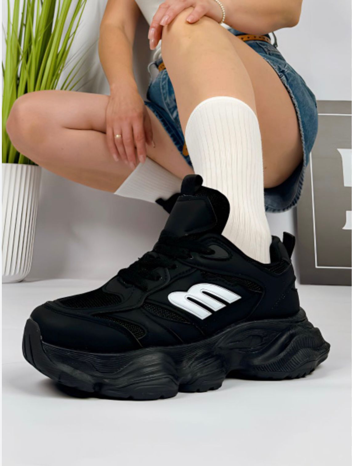 Женские кроссовки  FASHION SO-252-259 (8 пар в коробе, 36-41 размер)