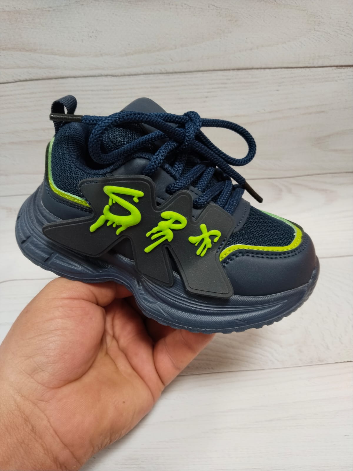 Детские кроссовки  FASHION SO-261-210 (8 пар в коробе, 26-31 размер)