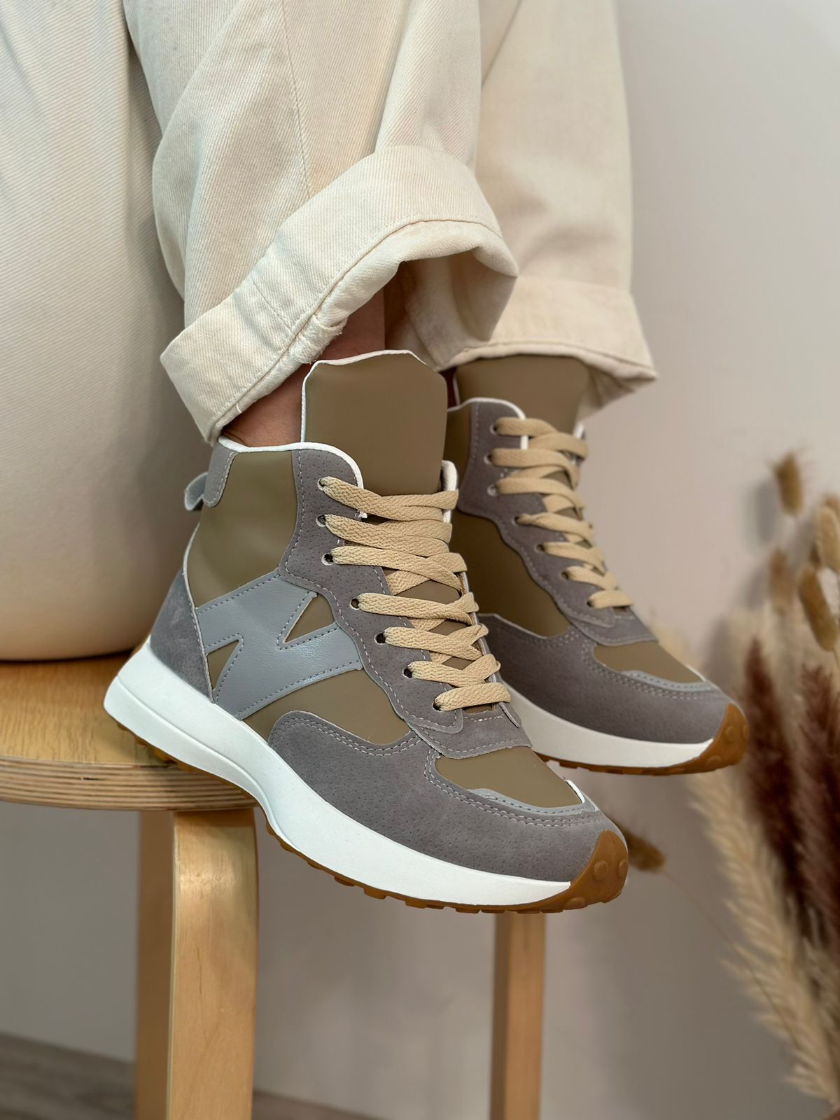 Женские весенние кроссовки AIR SO-221-165 (8 пар в коробе, размер 36-41)