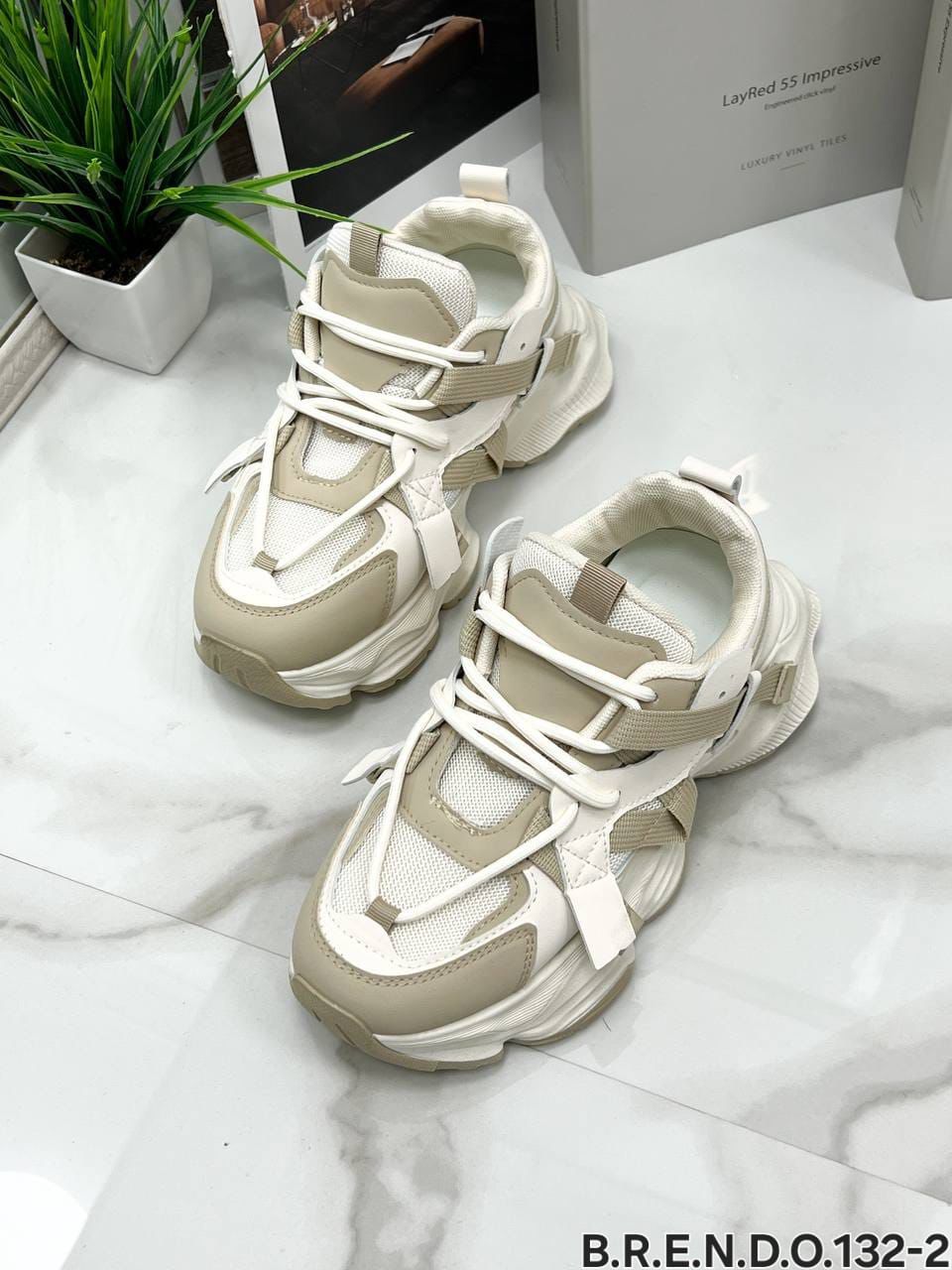 Женские весенние кроссовки FASHION SO-236-55 (8 пар в коробе, размер 36-41)