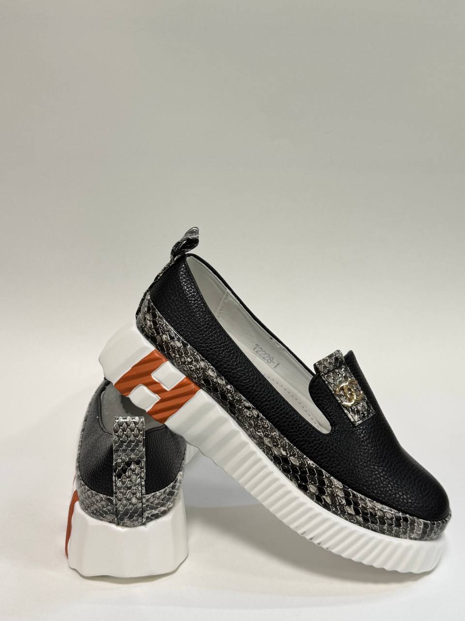 Детские туфли  FASHION SO-258-55 (6 пар в коробе, 31-36 размер)