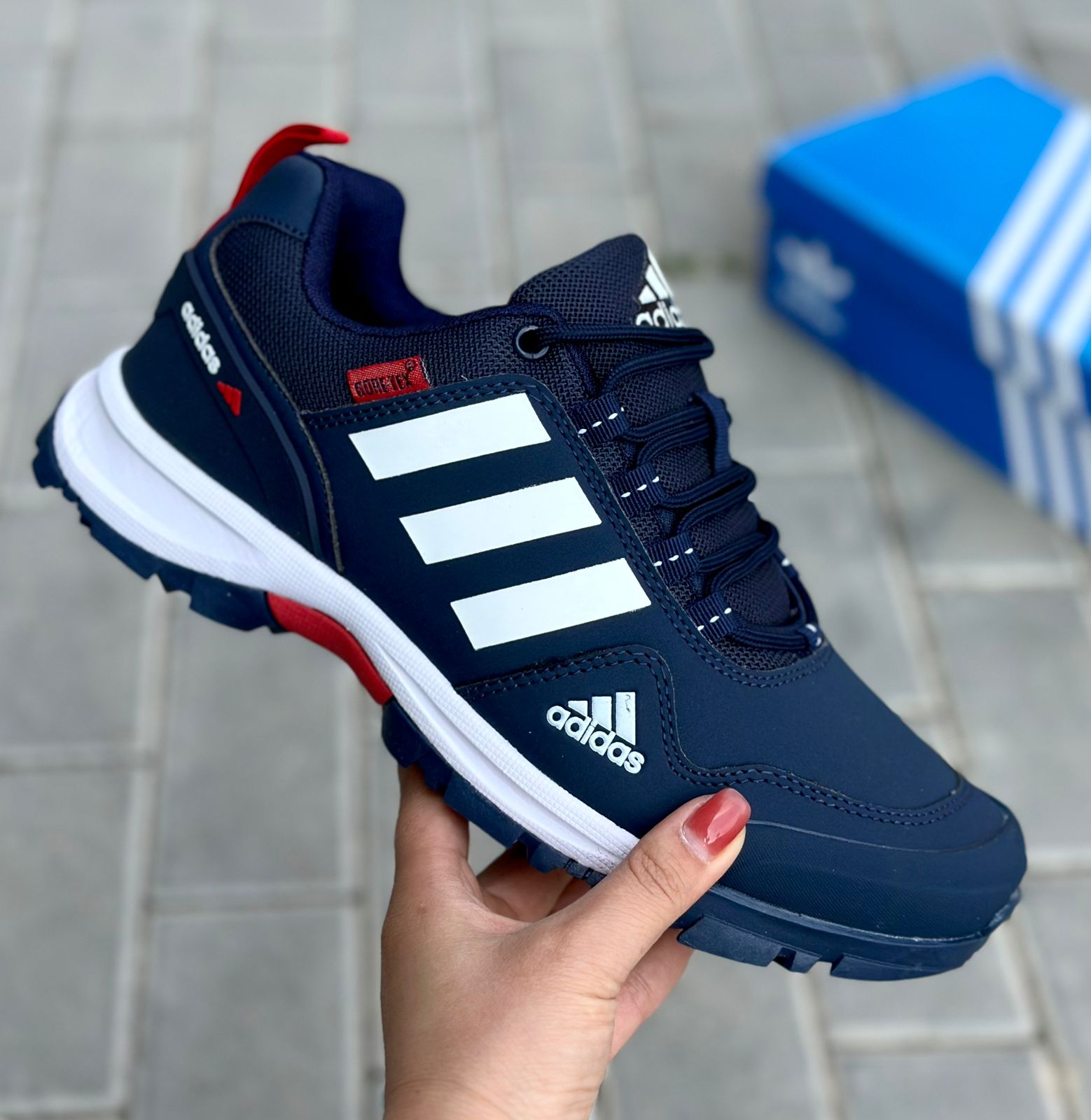 Мужские кроссовки  AIR SO-251-210 (8 пар в коробе, 41-46 размер)