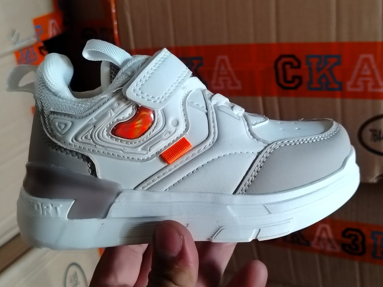 Детские кроссовки  FASHION SO-251-39 (8 пар в коробе, 27-32 размер) Детские кроссовки  FASHION SO-251-39 (8 пар в коробе, 27-32 размер)