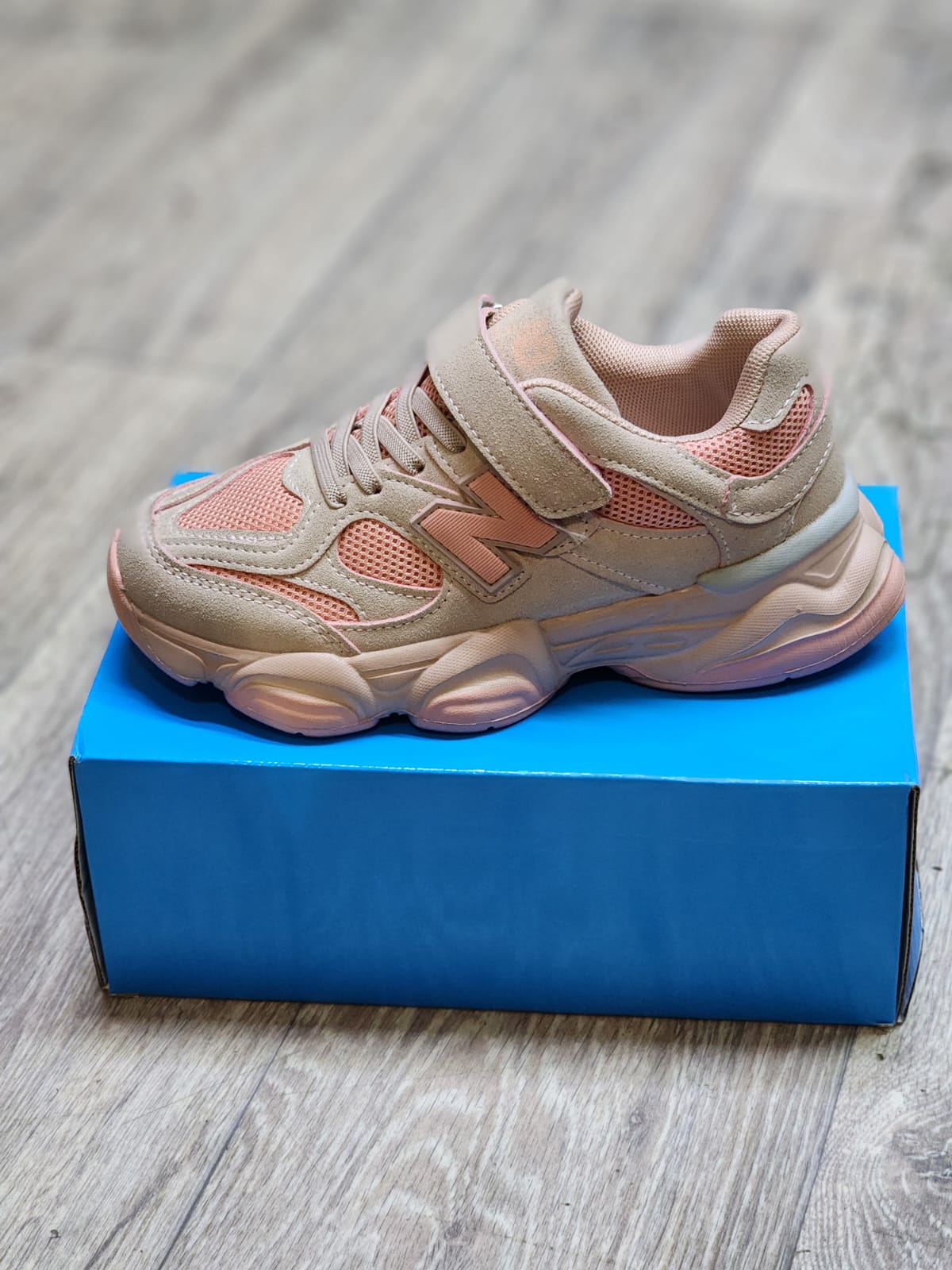 Детские кроссовки  FASHION SO-252-11 (8 пар в коробе, 32-37 размер)