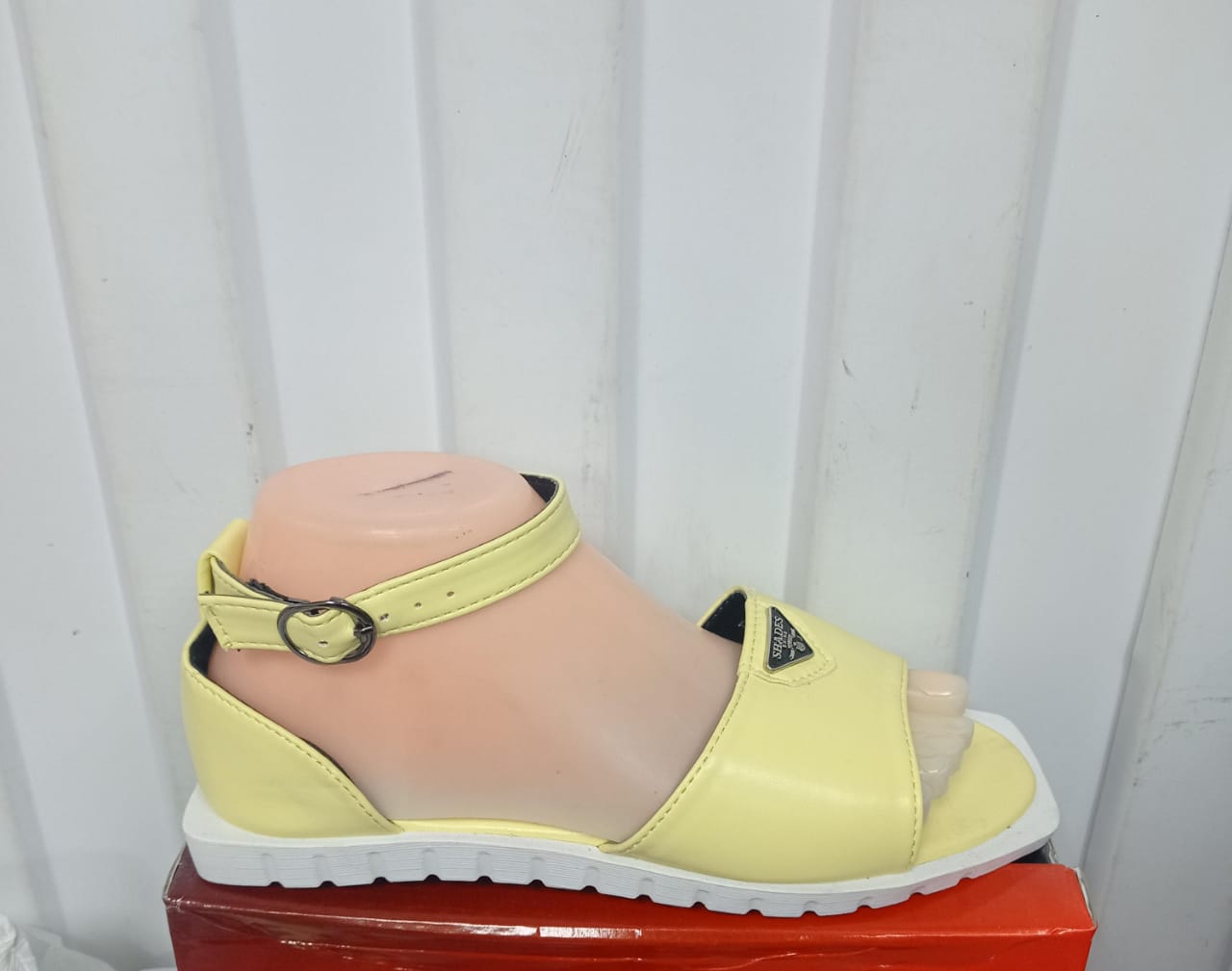 Женские весенние босоножки QUEEN SO-246-17 (10 пар в коробе, размер 36-41)