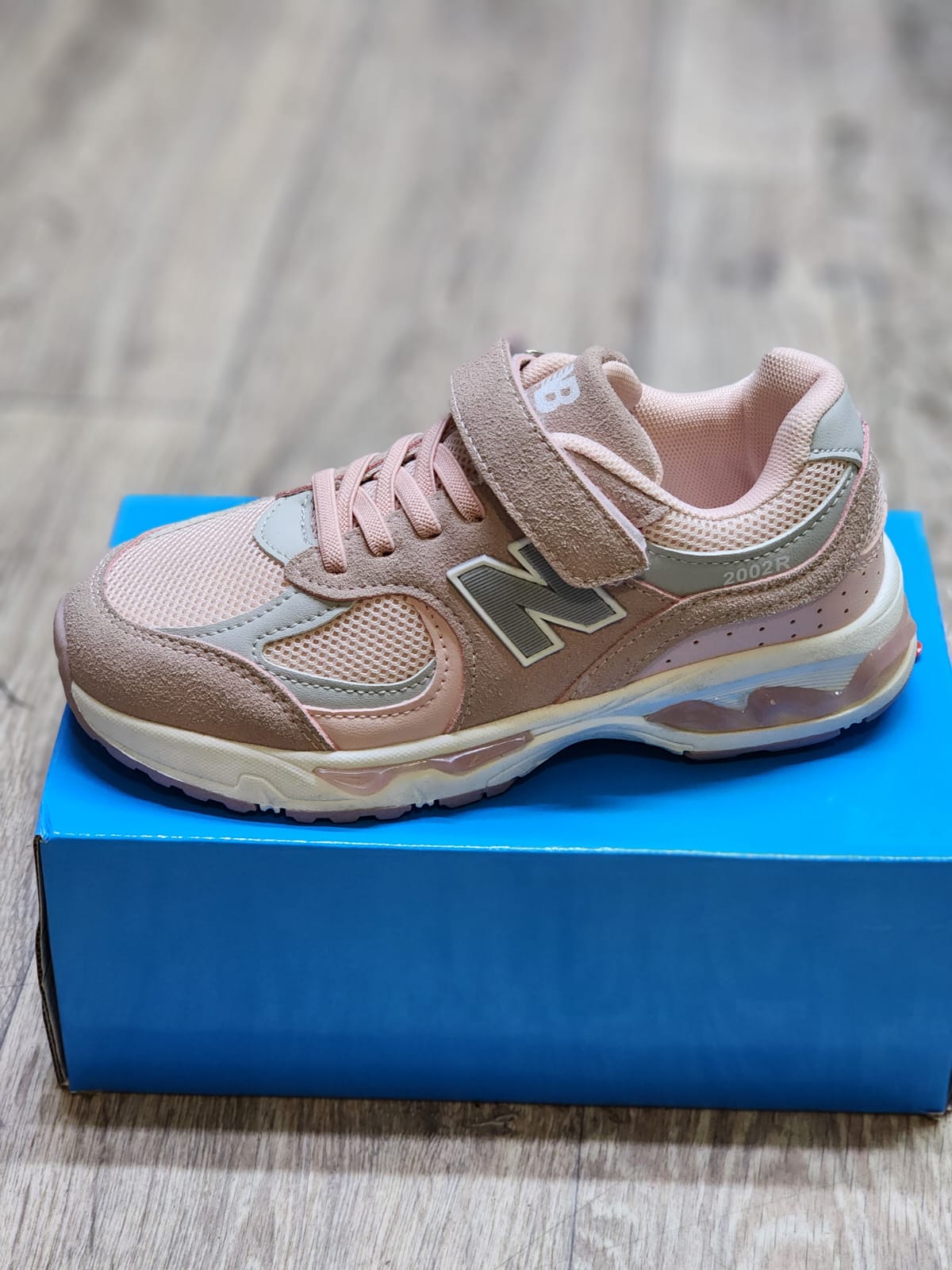 Детские кроссовки  FASHION SO-252-2 (8 пар в коробе, 32-37 размер)