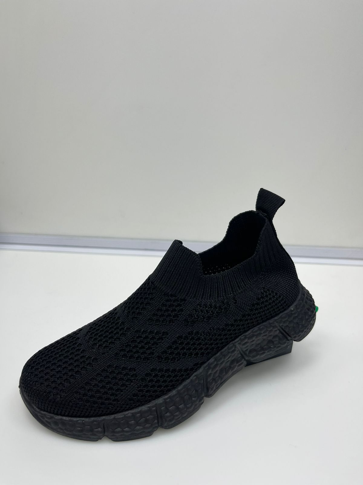 Детские кроссовки  SHAMILU SO-254-250 (10 пар в коробе, 31-36 размер)