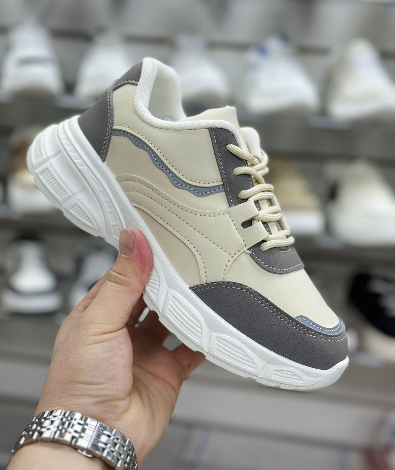 Женские весенние кроссовки FASHION SO-240-290 (8 пар в коробе, размер 36-41)