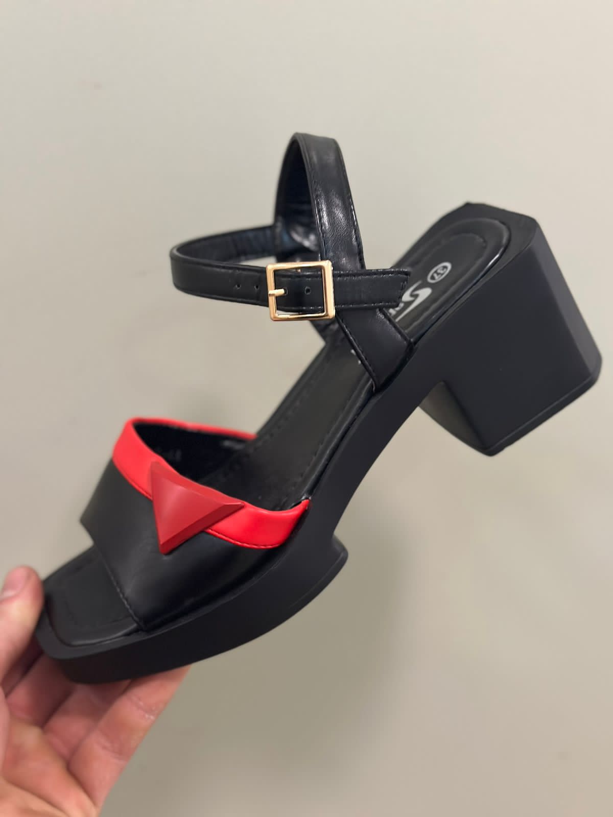 Женские летние босоножки FASHION SO-240-299 (8 пар в коробе, размер 36-41)