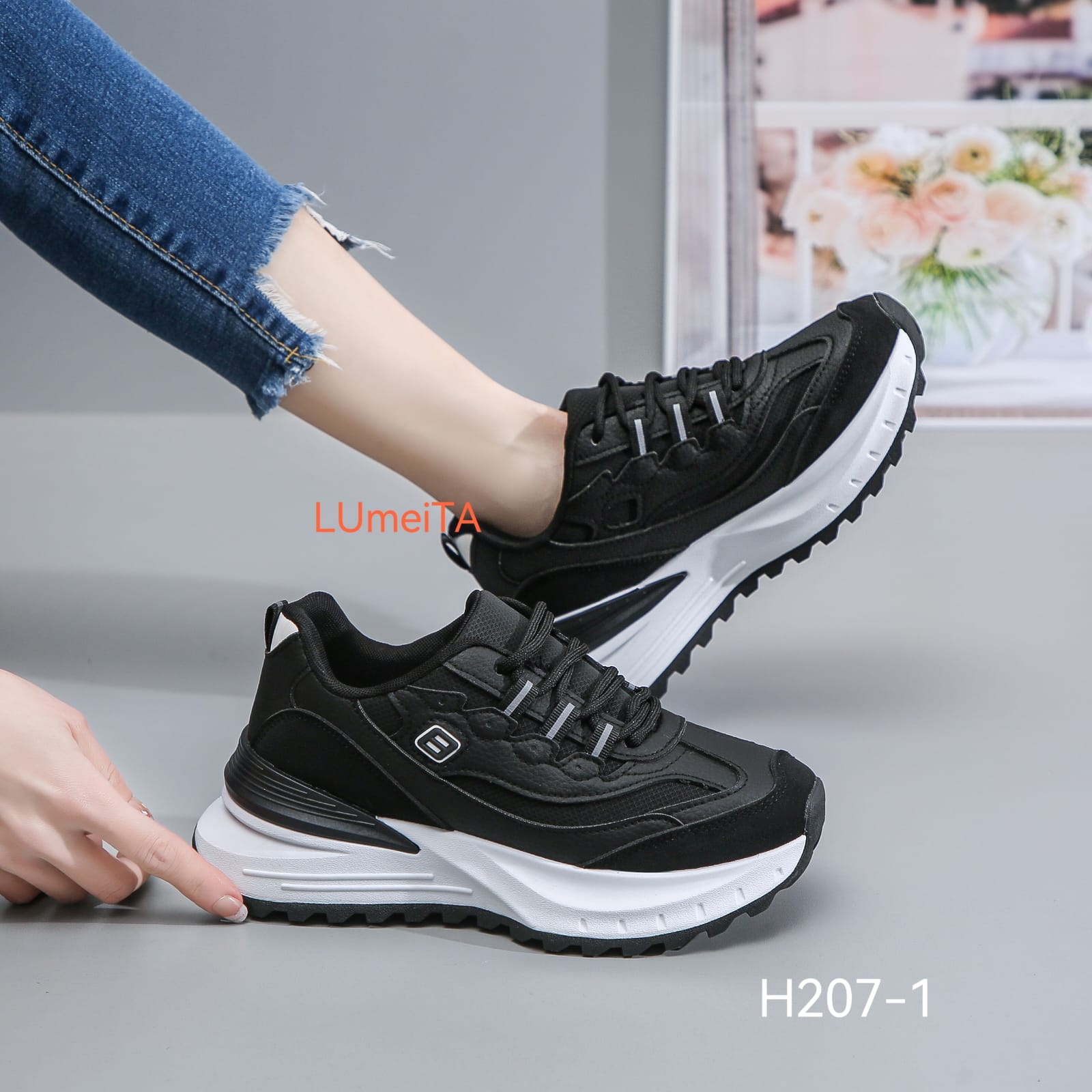 Женские кроссовки  FASHION SO-262-370 (8 пар в коробе, 36-41 размер)