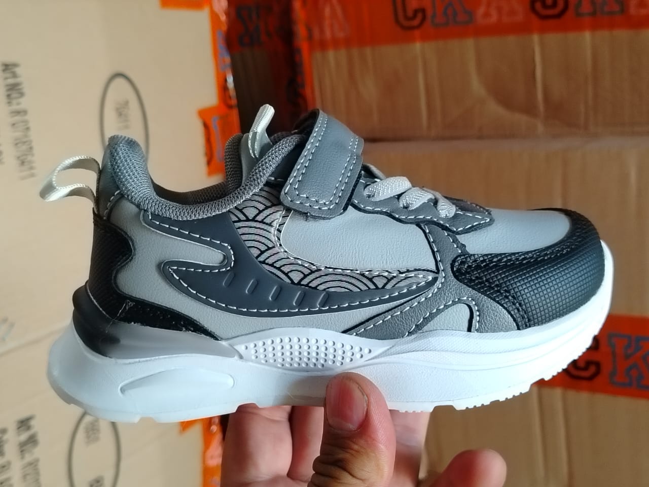 Детские кроссовки  FASHION SO-251-38 (8 пар в коробе, 27-32 размер)