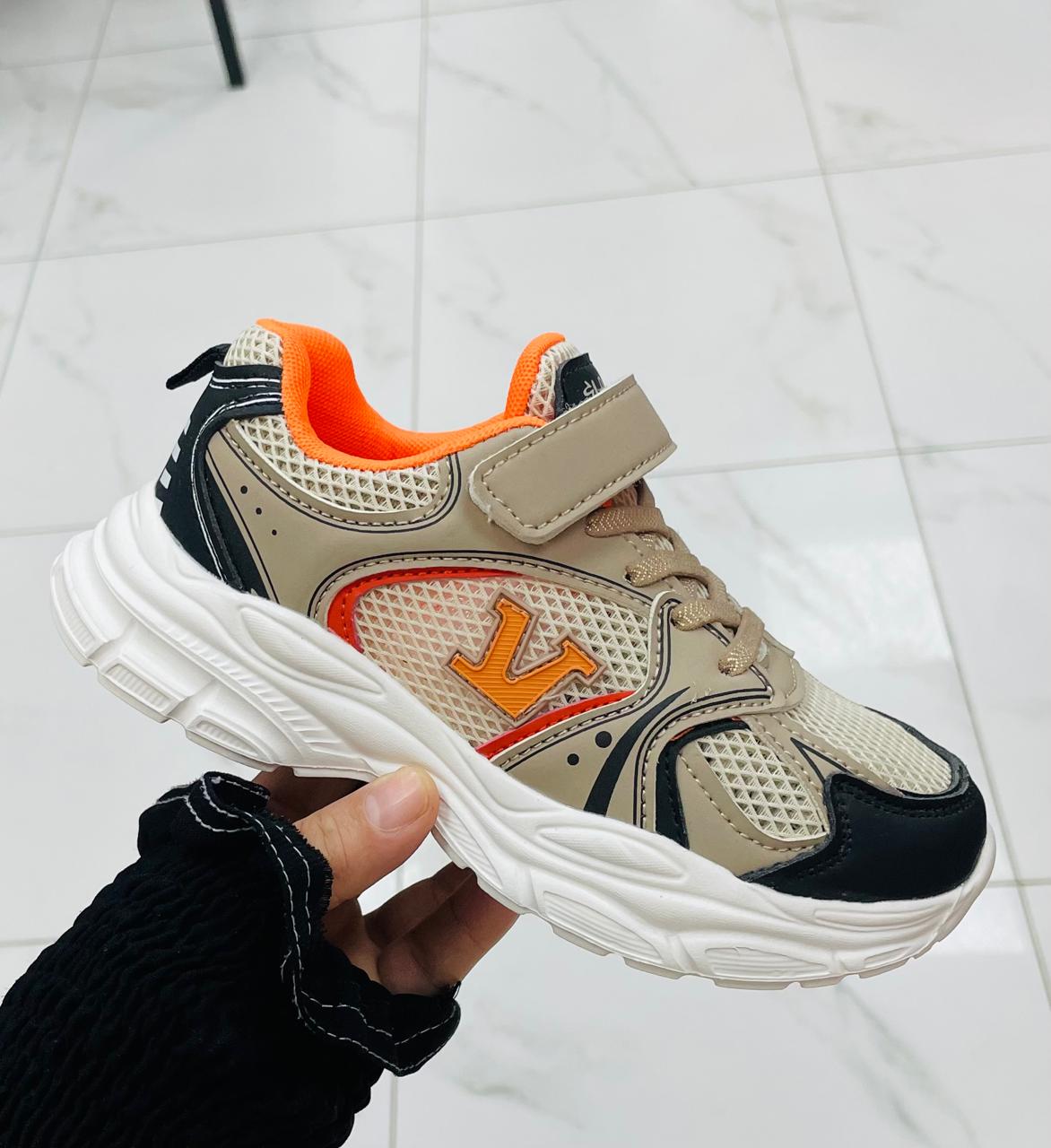 Детские кроссовки  FASHION SO-254-330 (8 пар в коробе, 32-37 размер)