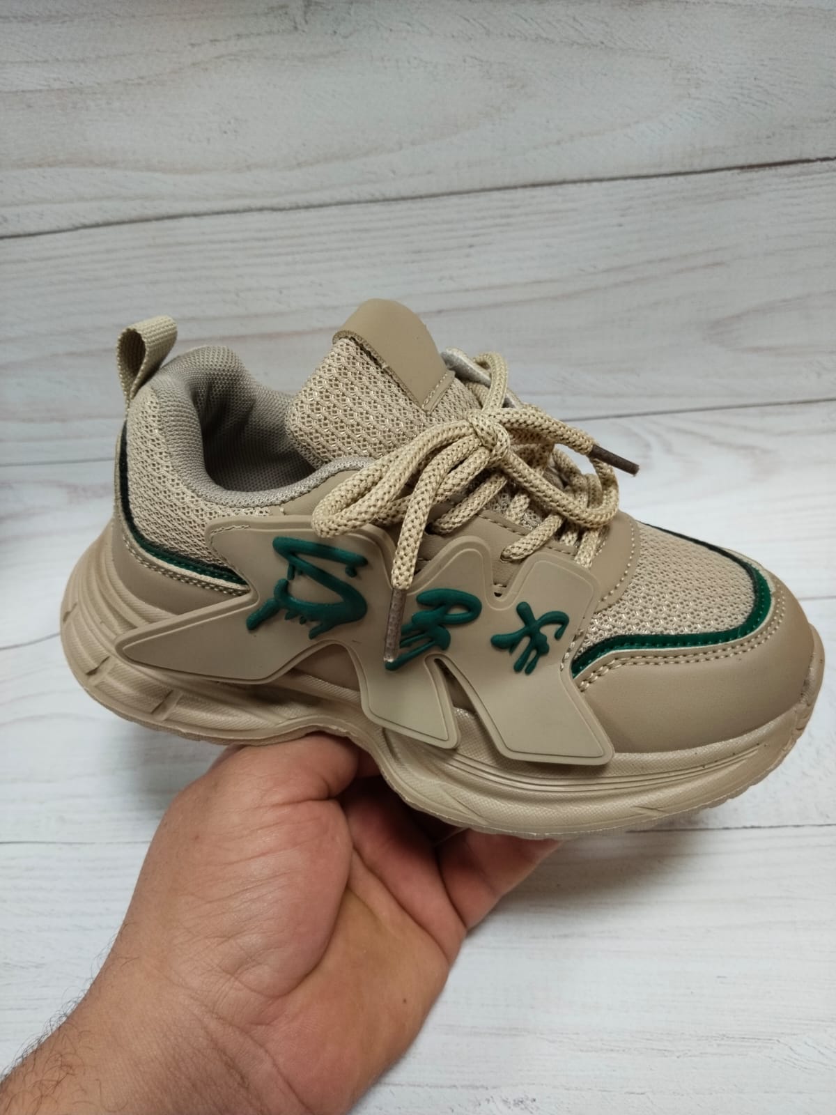 Детские кроссовки  FASHION SO-261-300 (8 пар в коробе, 32-37 размер)