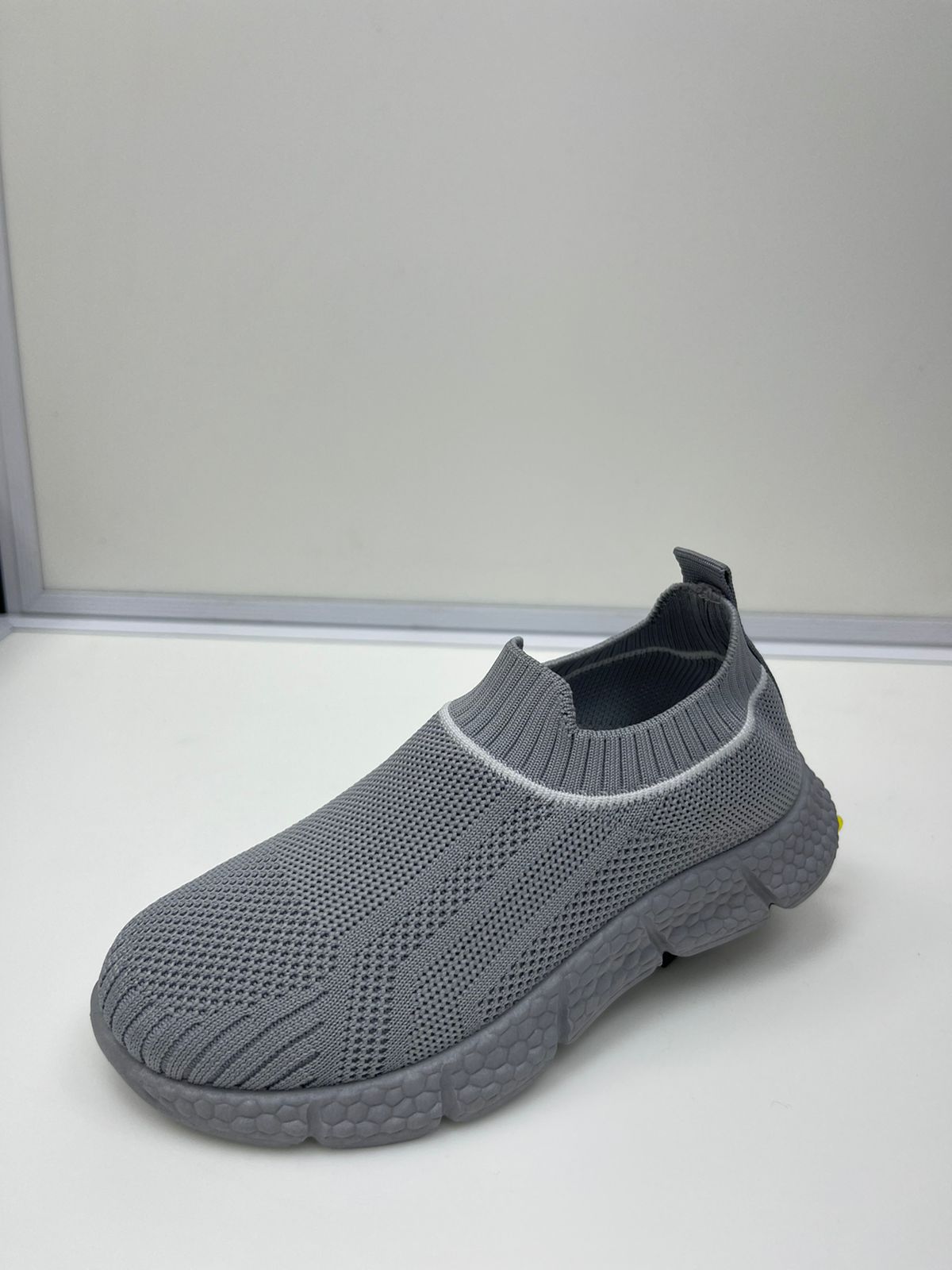 Детские кроссовки  SHAMILU SO-254-243 (10 пар в коробе, 31-36 размер)