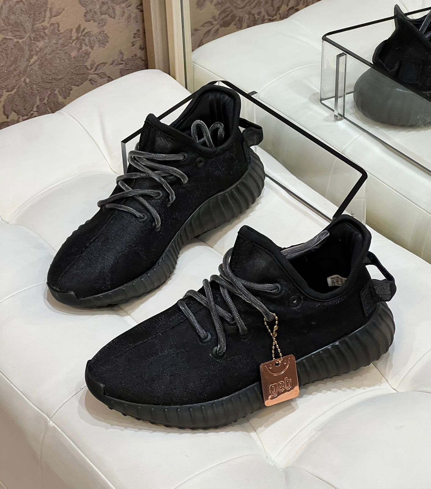 Женские кроссовки  FASHION SO-253-208 (8 пар в коробе, 36-41 размер)