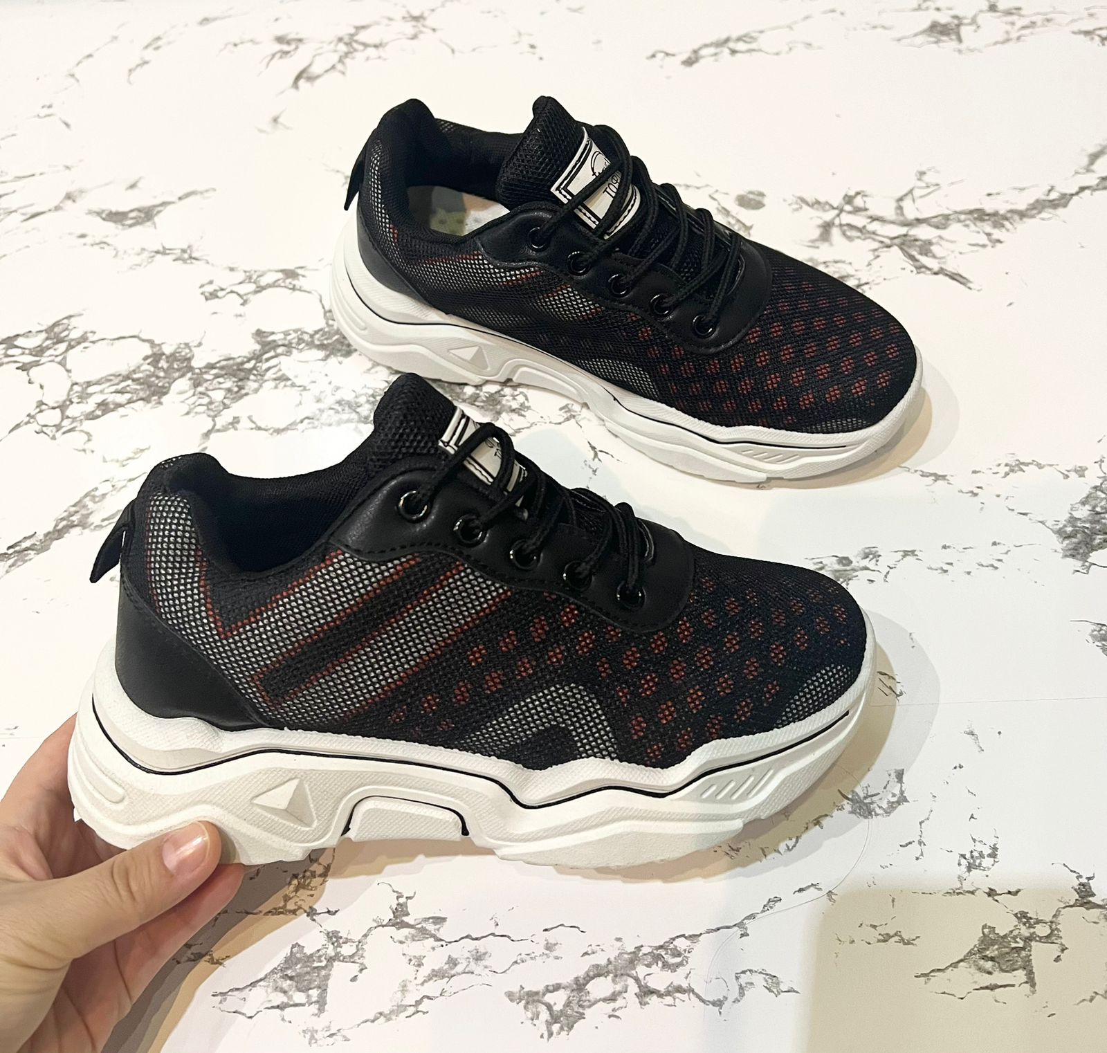 Женские весенние кроссовки FASHION SO-216-19 (8 пар в коробе, размер 36-41)