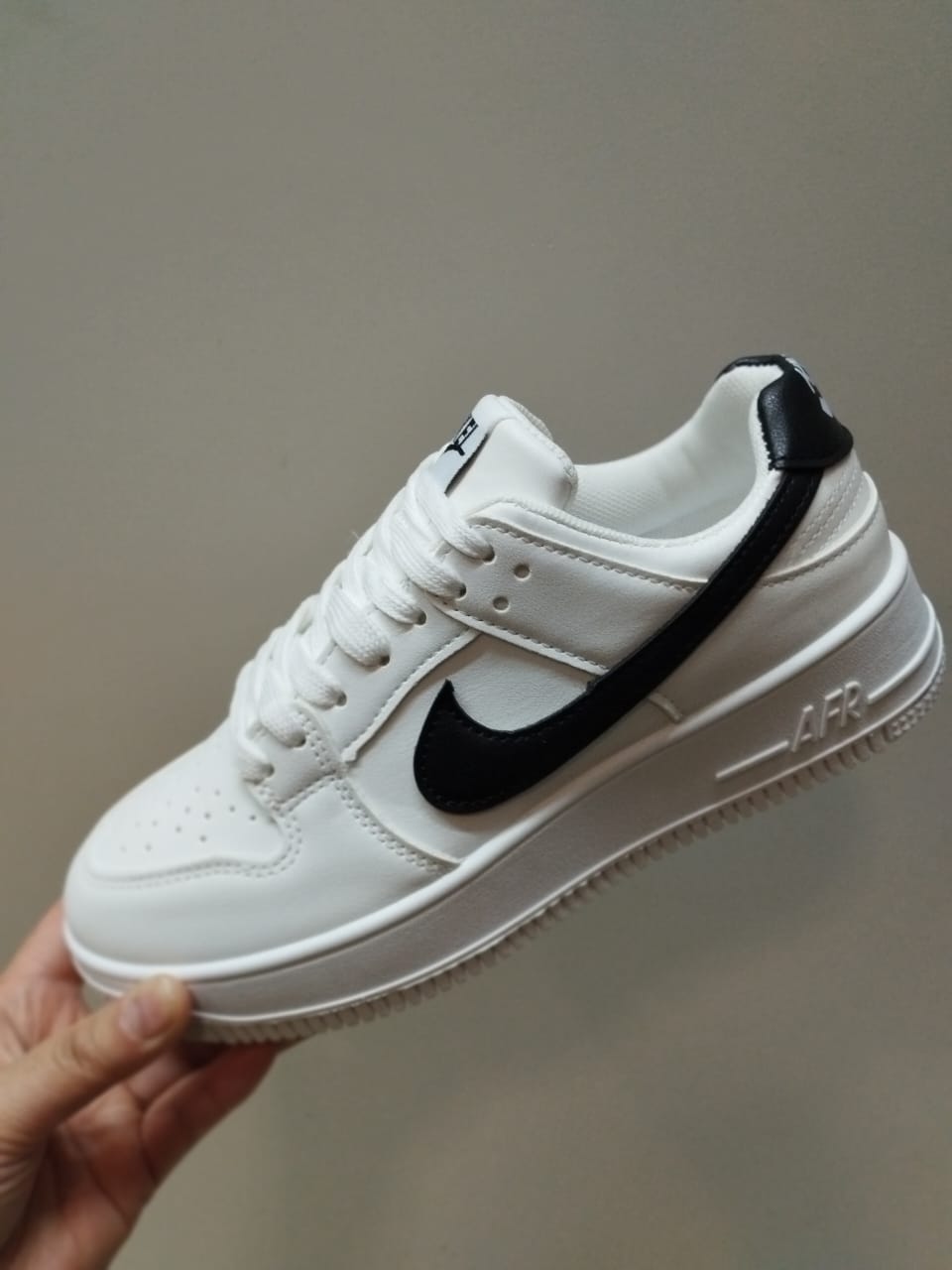 Женские весенние кроссовки AIR SO-222-213 (8 пар в коробе, размер 36-41)