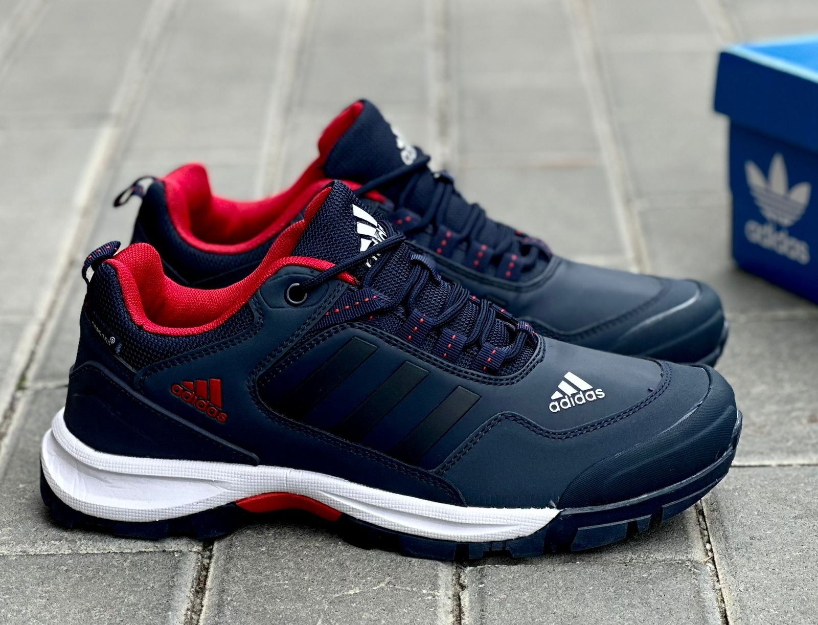 Мужские кроссовки  AIR SO-251-192 (8 пар в коробе, 41-46 размер)