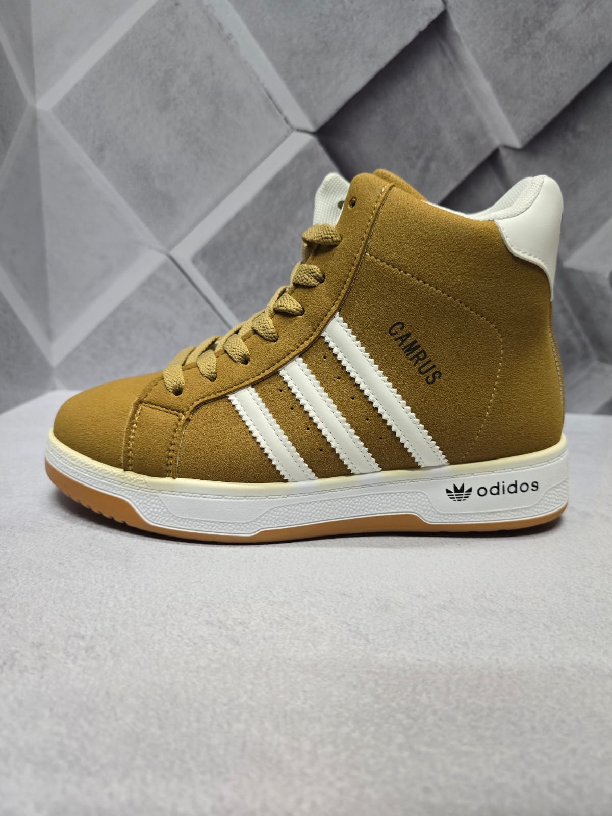 Женские кроссовки  AIR SO-251-282 (8 пар в коробе, 36-41 размер)