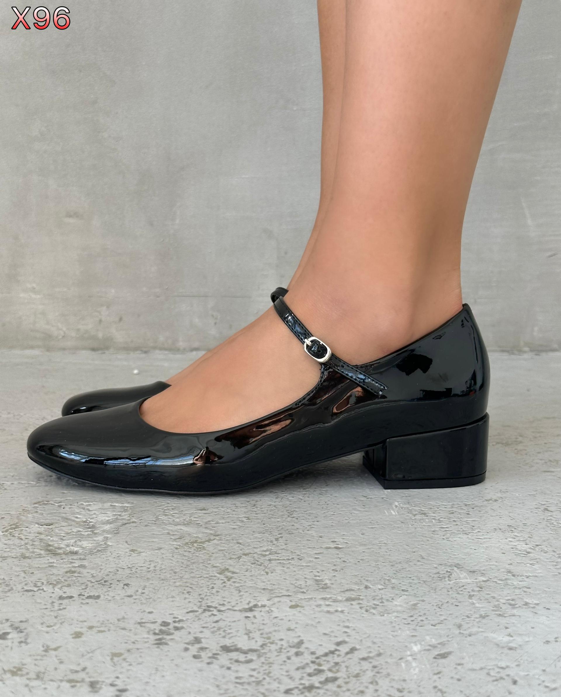 Мужские туфли  ARAZ SO-262-134 (6 пар в коробе, 36-40 размер)