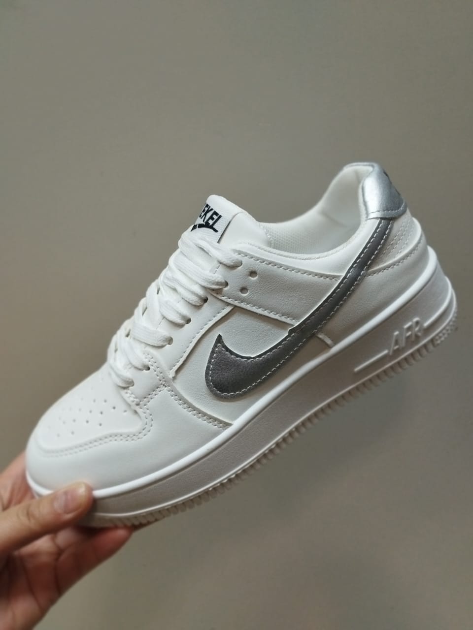 Женские весенние кроссовки AIR SO-222-221 (8 пар в коробе, размер 36-41)