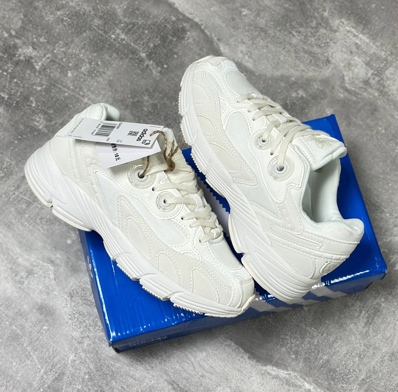 Женские кроссовки  FASHION SO-252-306 (8 пар в коробе, 36-41 размер)