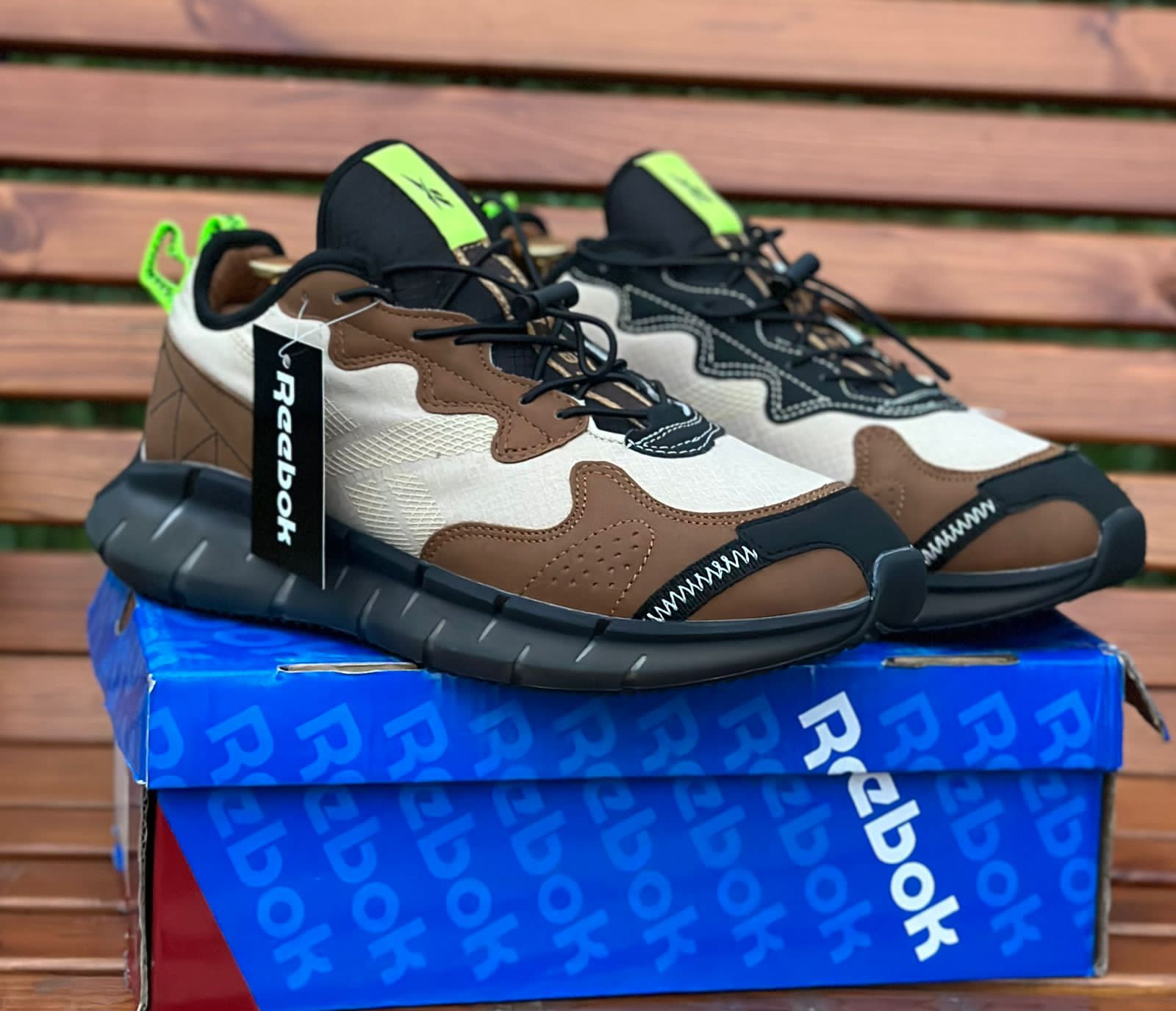 Мужские кроссовки  AIR SO-251-237 (8 пар в коробе, 41-46 размер)