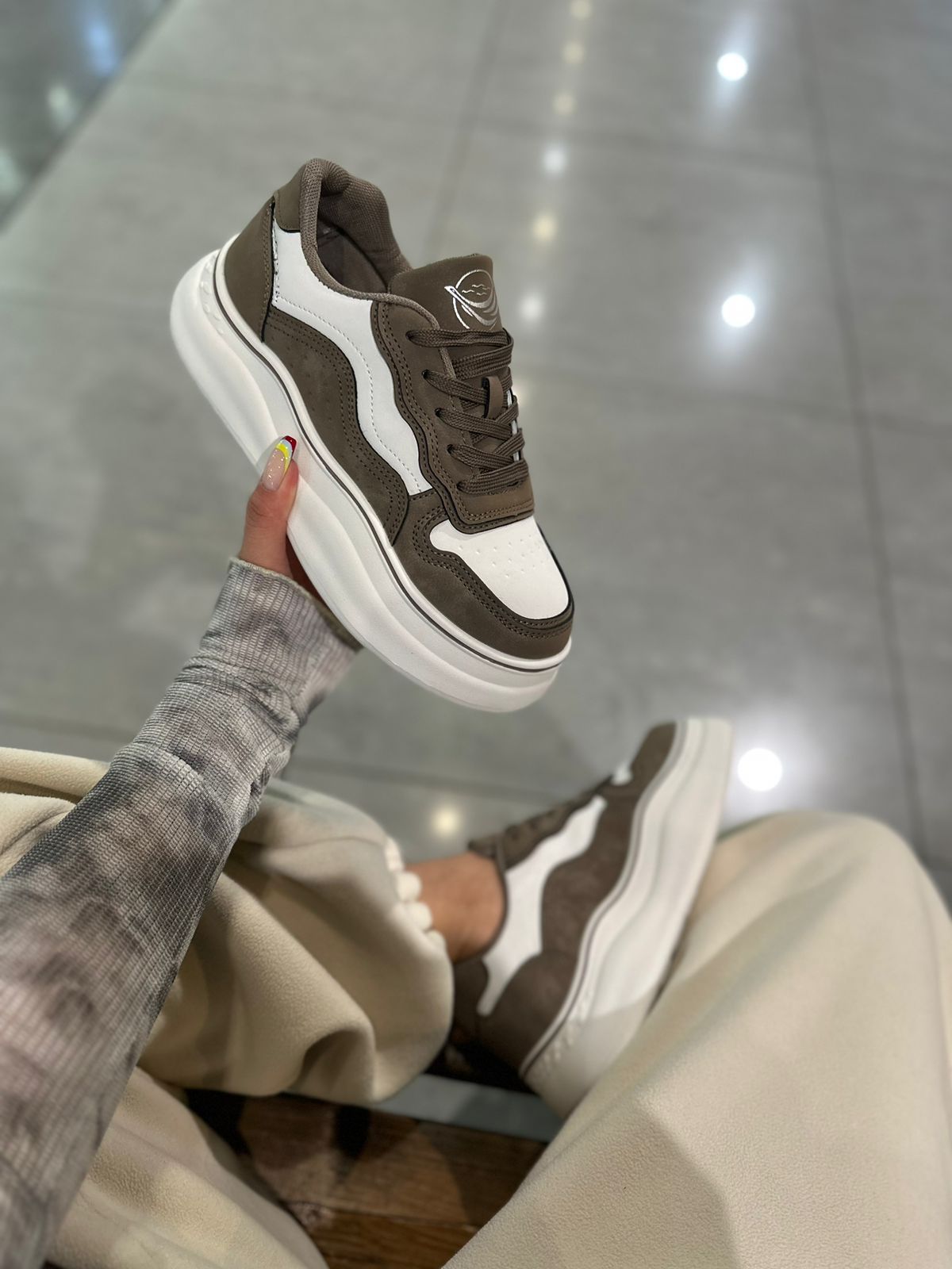 Женские весенние кроссовки FASHION SO-225-78 (8 пар в коробе, размер 36-41)