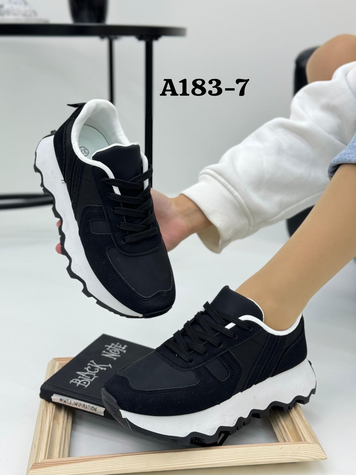 Женские весенние кроссовки FASHION SO-238-40 (8 пар в коробе, размер 36-41)