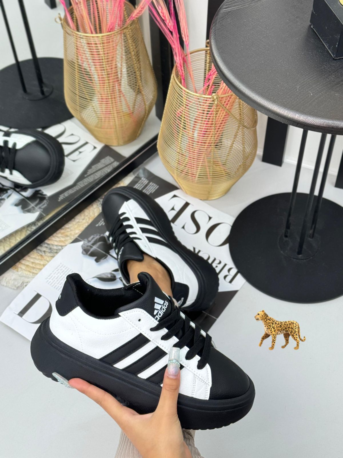 Женские кроссовки  AIR SO-251-127 (8 пар в коробе, 36-41 размер)