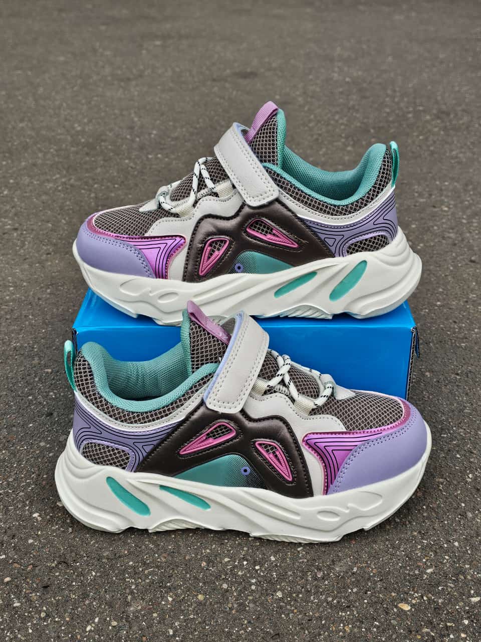 Детские кроссовки  МИКАСА SO-252-16 (8 пар в коробе, 32-37 размер)