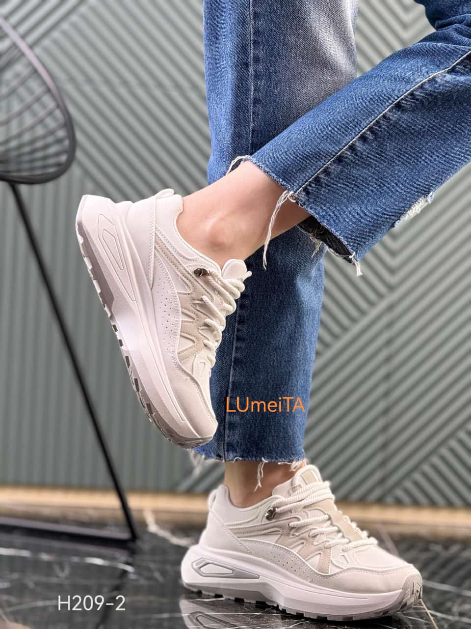 Женские кроссовки  FASHION SO-262-269 (8 пар в коробе, 36-41 размер)