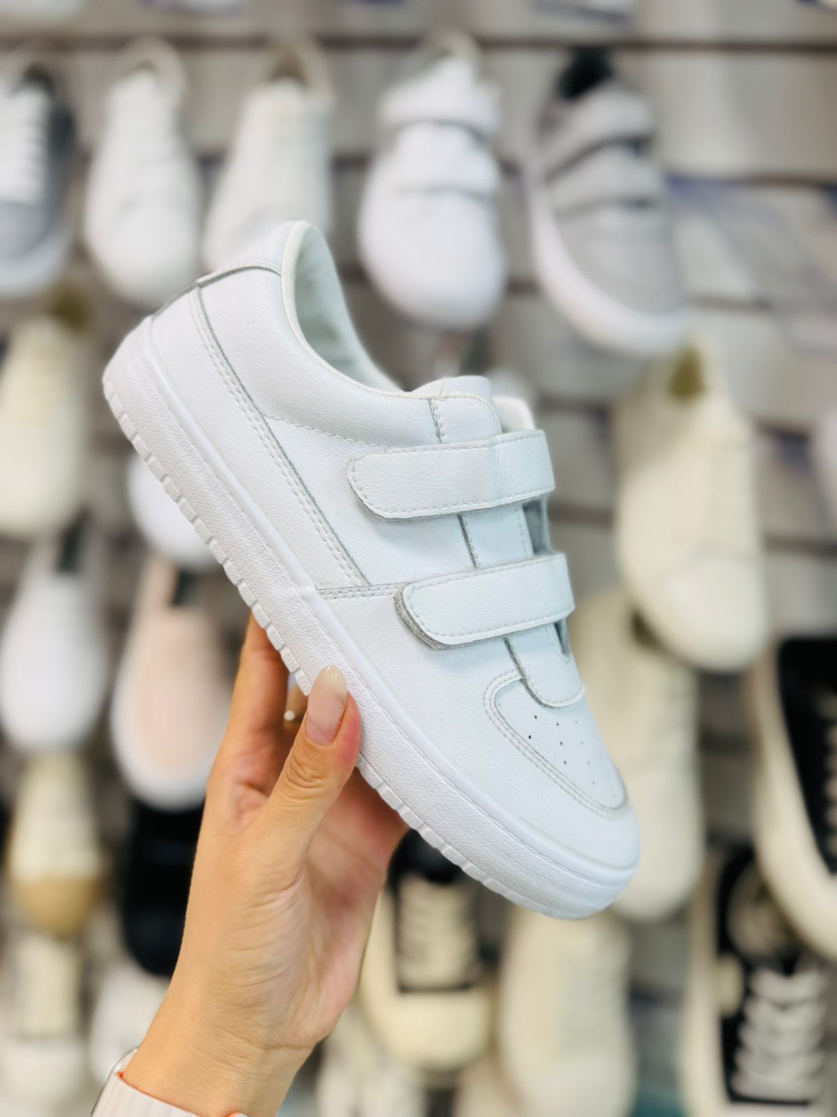 Женские кроссовки  FASHION SO-260-219 (8 пар в коробе, 36-41 размер)