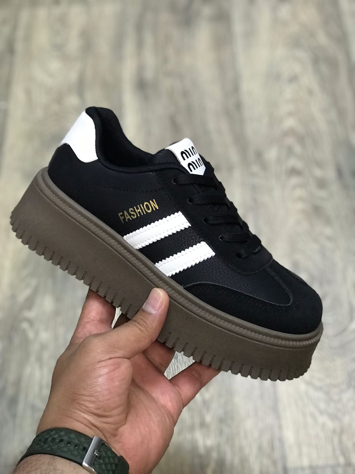 Женские кроссовки  FASHION SO-260-163 (8 пар в коробе, 36-41 размер)