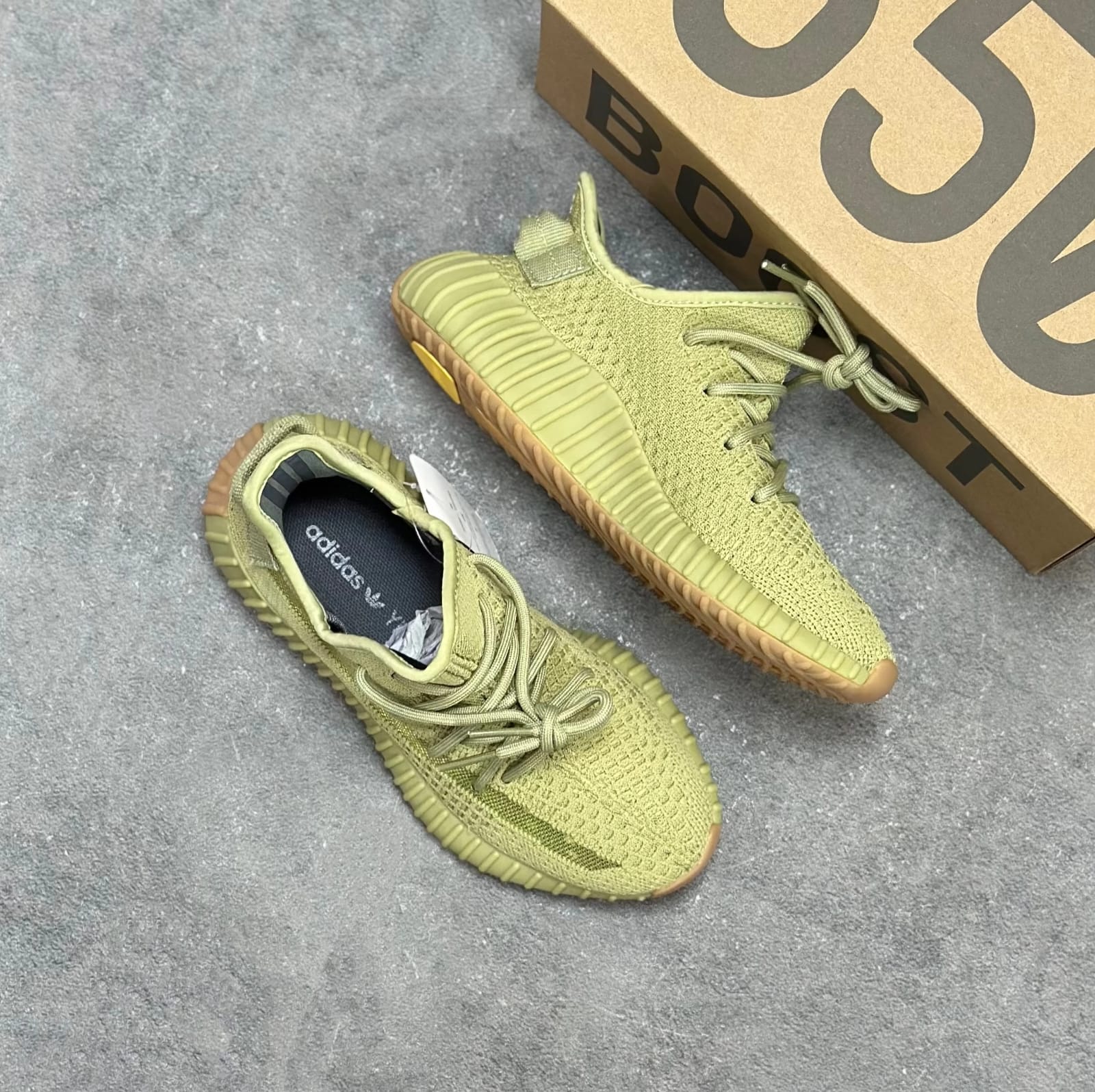 Женские кроссовки  FASHION SO-255-106 (8 пар в коробе, 36-41 размер)