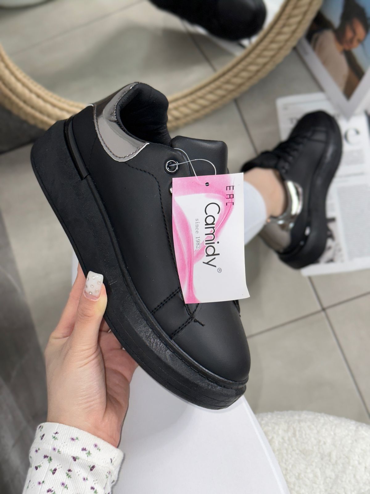 Женские весенние кроссовки FASHION SO-240-129 (8 пар в коробе, размер 36-41)