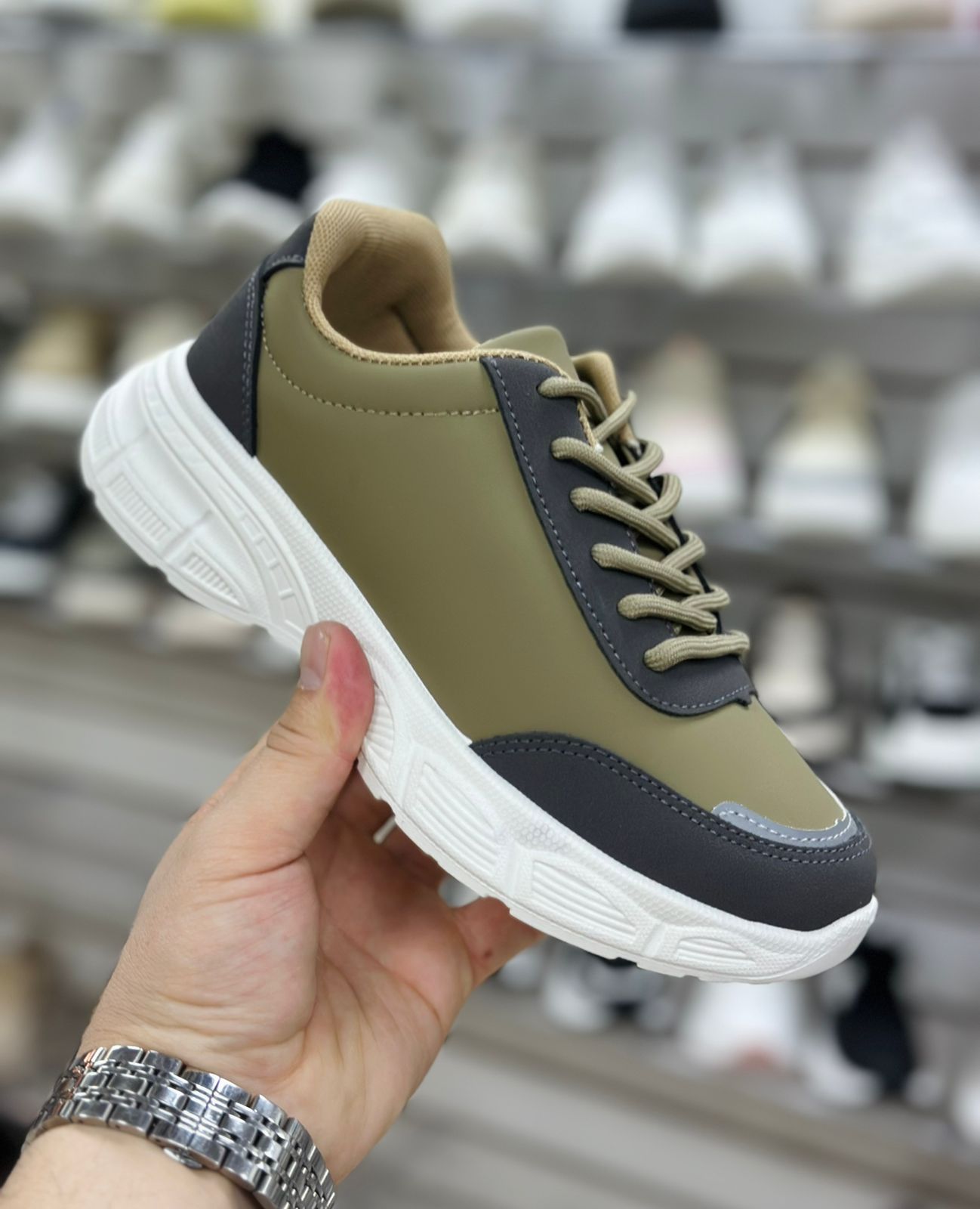 Женские весенние кроссовки FASHION SO-240-282 (8 пар в коробе, размер 36-41)