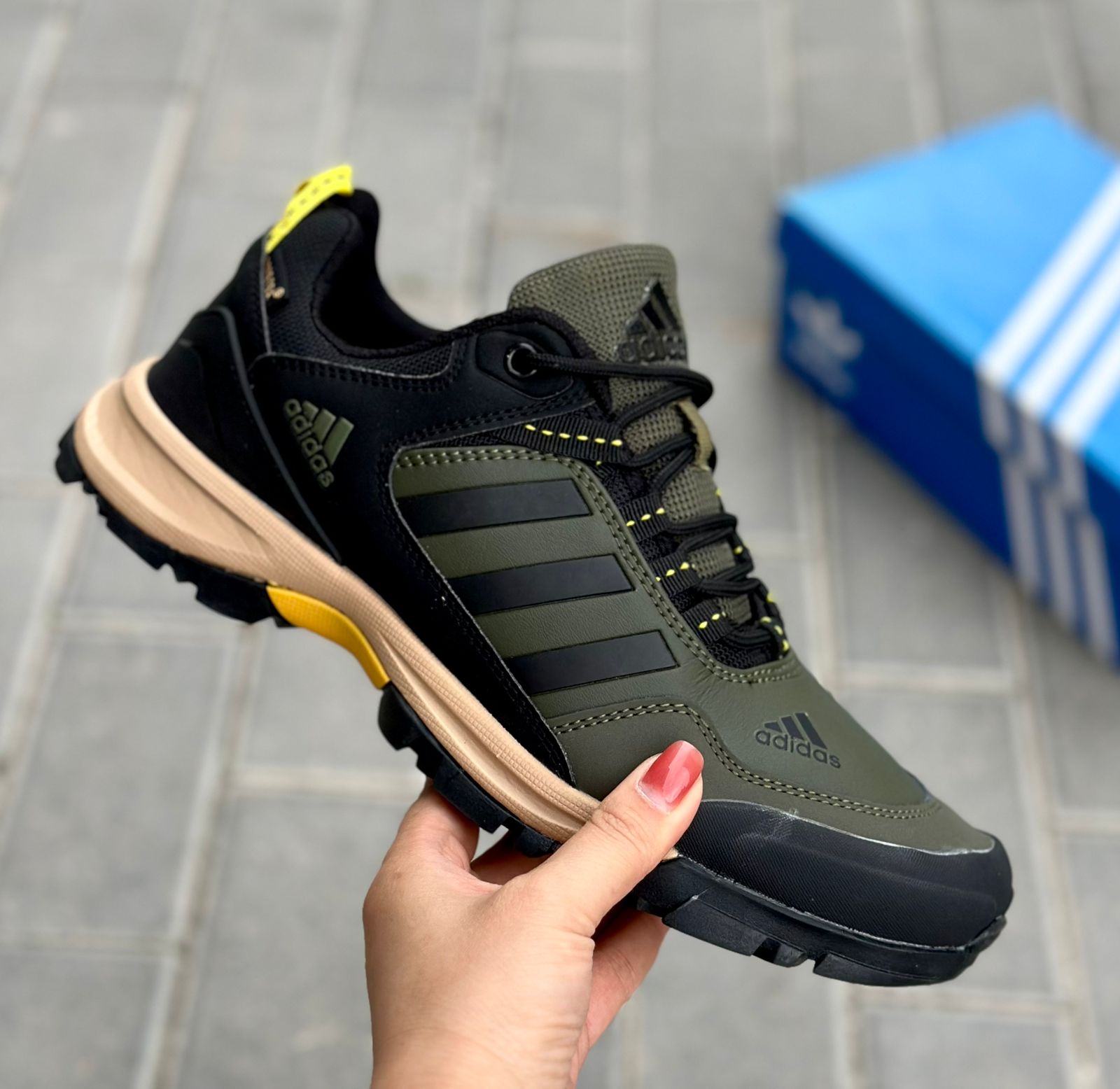 Мужские кроссовки  AIR SO-251-187 (8 пар в коробе, 41-46 размер)