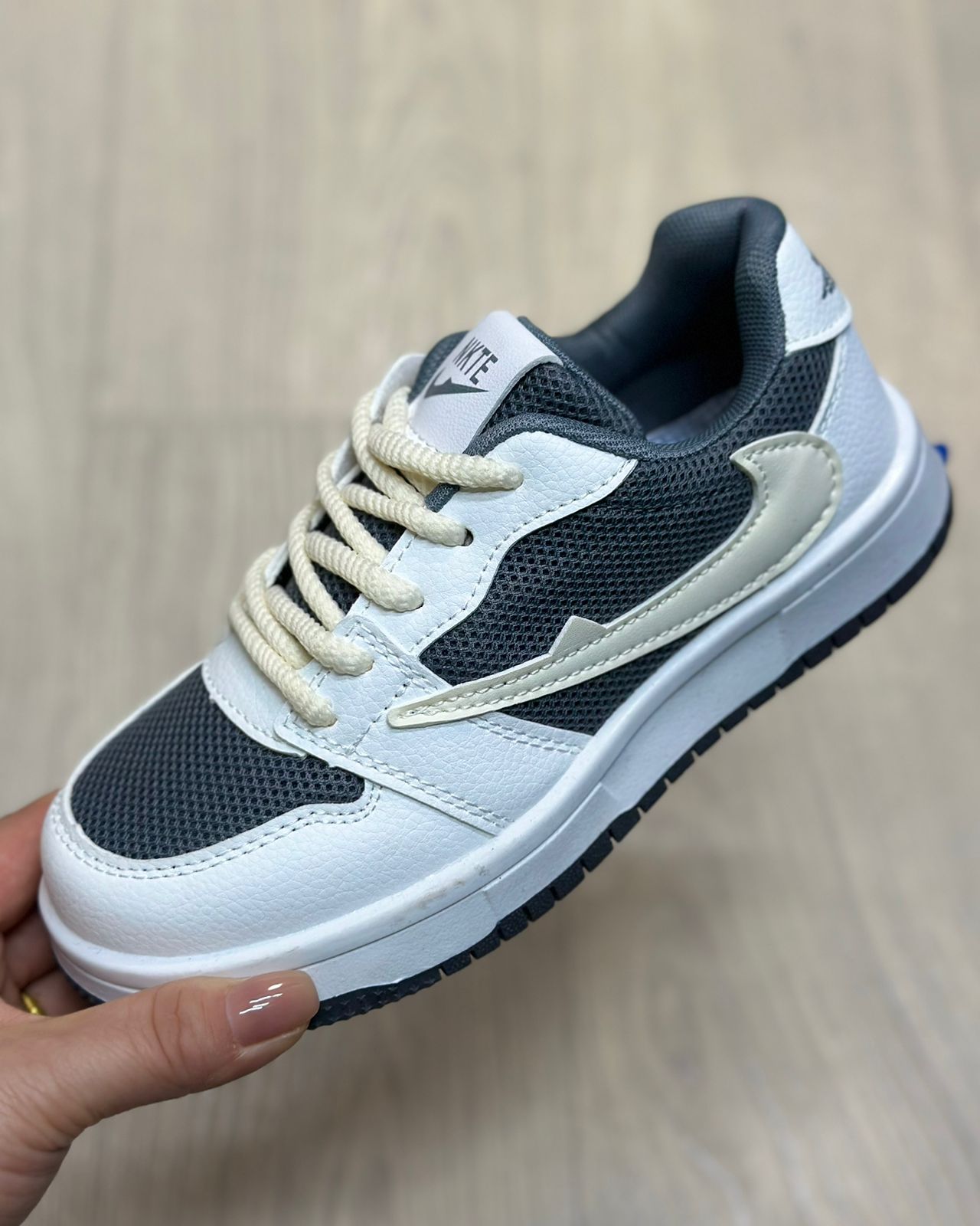 Детские кроссовки  FASHION SO-254-316 (8 пар в коробе, 32-37 размер)